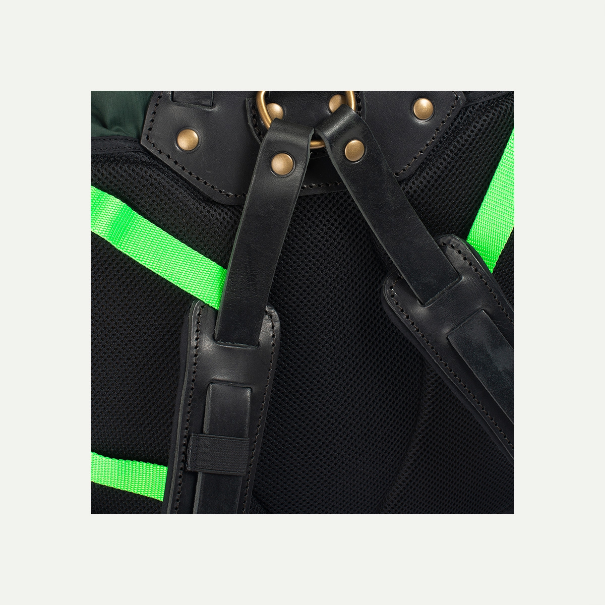20L Basile Backpack - khaki Neon (image n°4)
