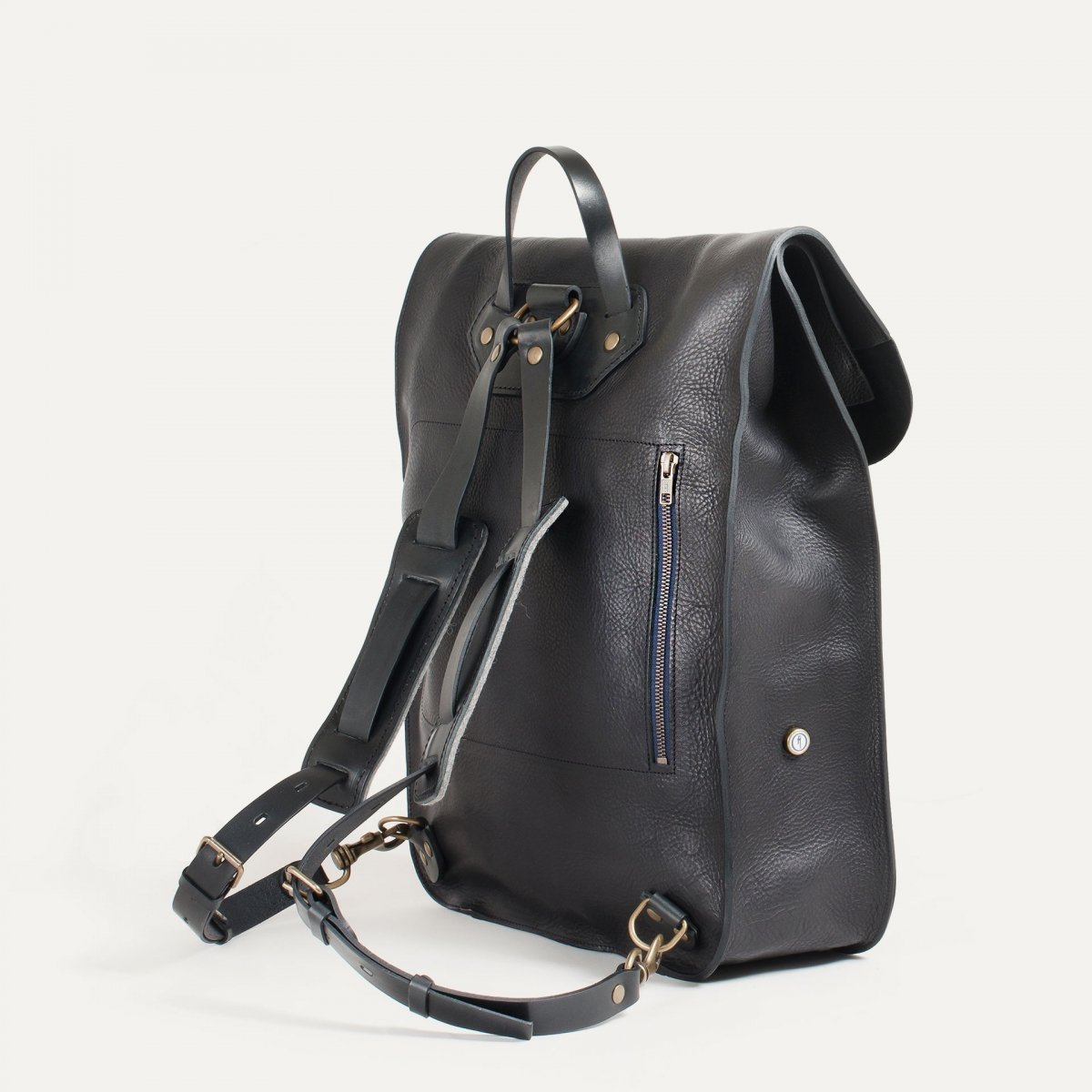 Arlo leather backpack - Black / E Pure (image n°3)