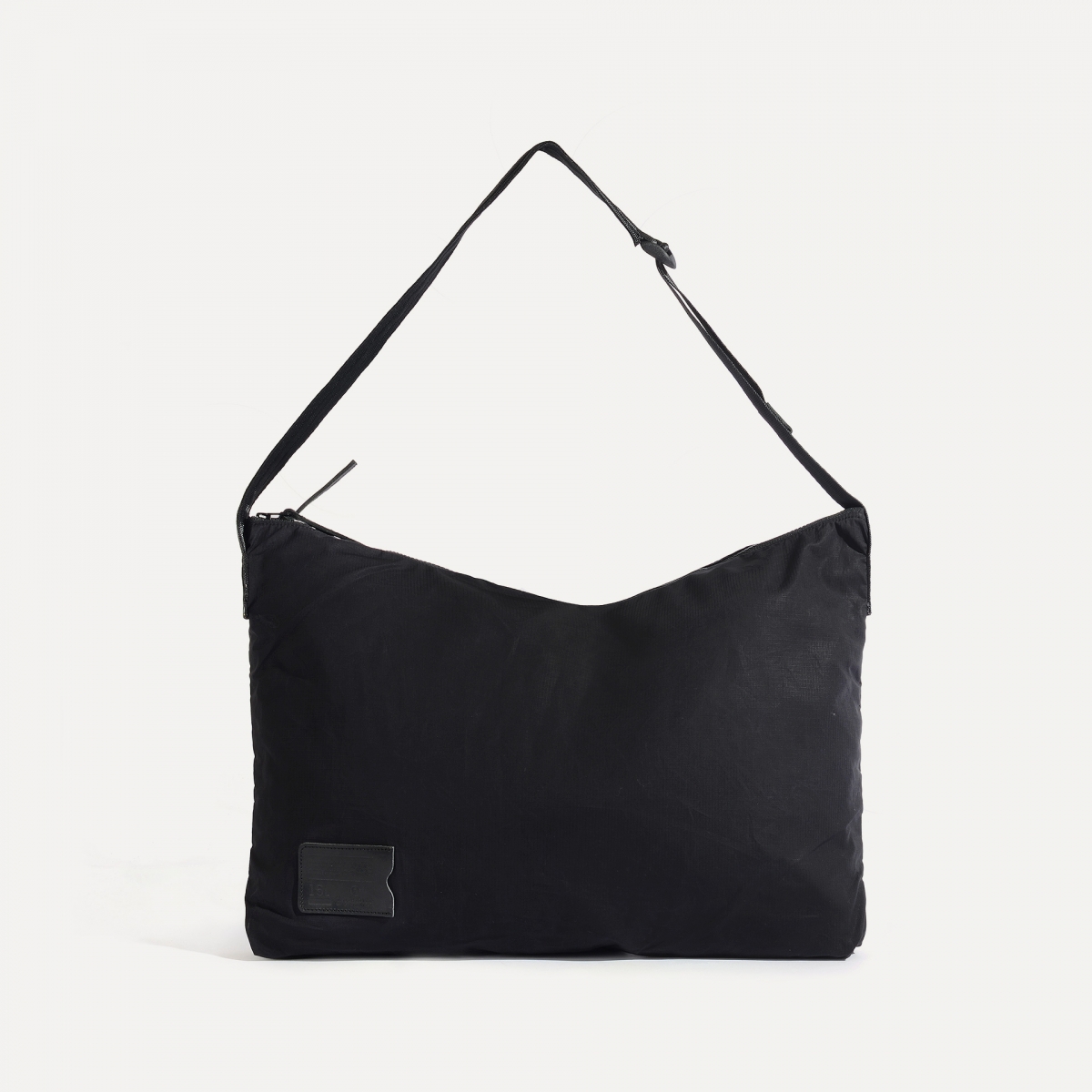 Baston Messenger Bag - Black (image n°1)