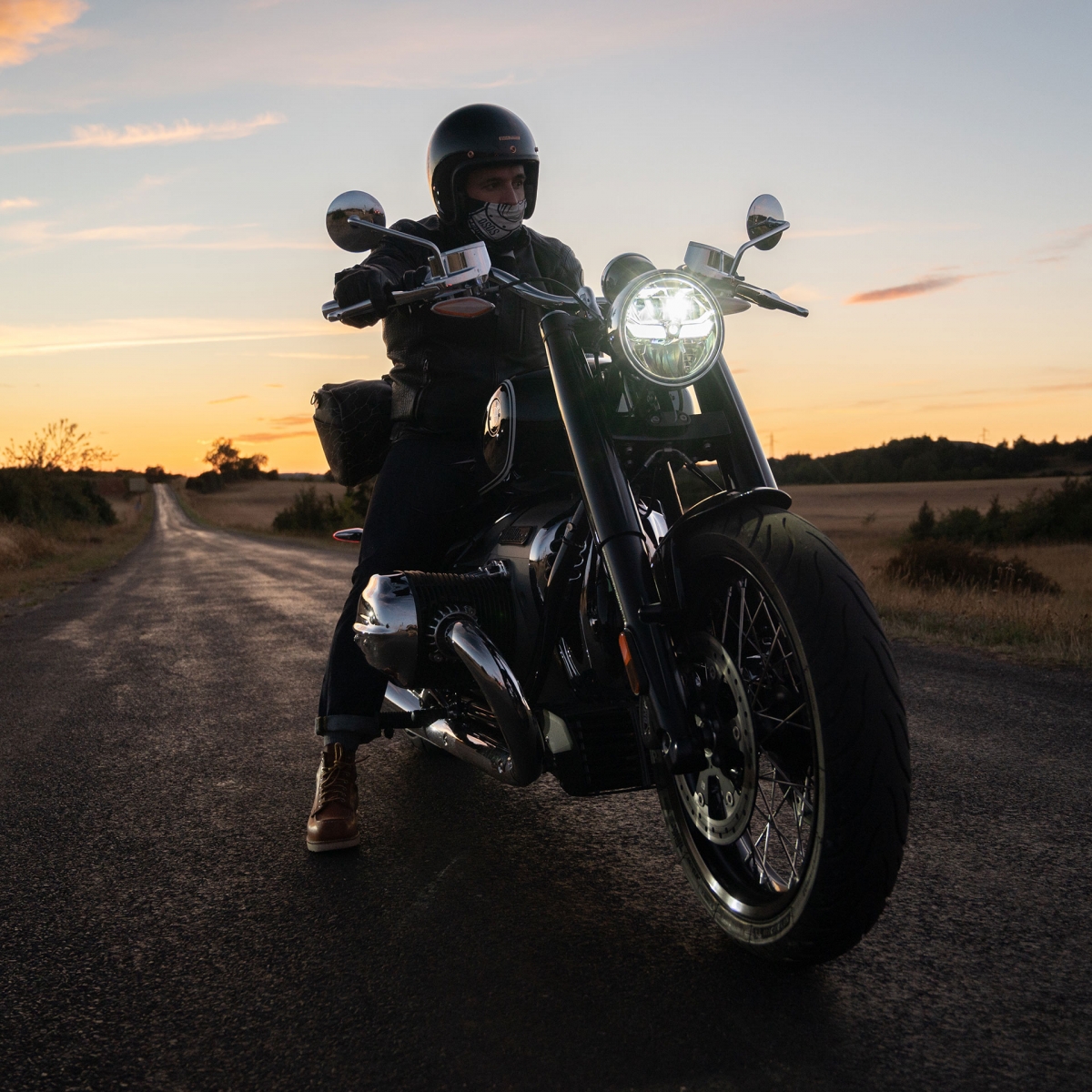 Leather ‘Bivouac’ bag – Black / BMW Motorrad  (image n°5)