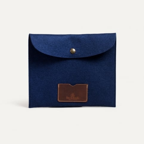 Miky iPad sleeve - Blue Felt