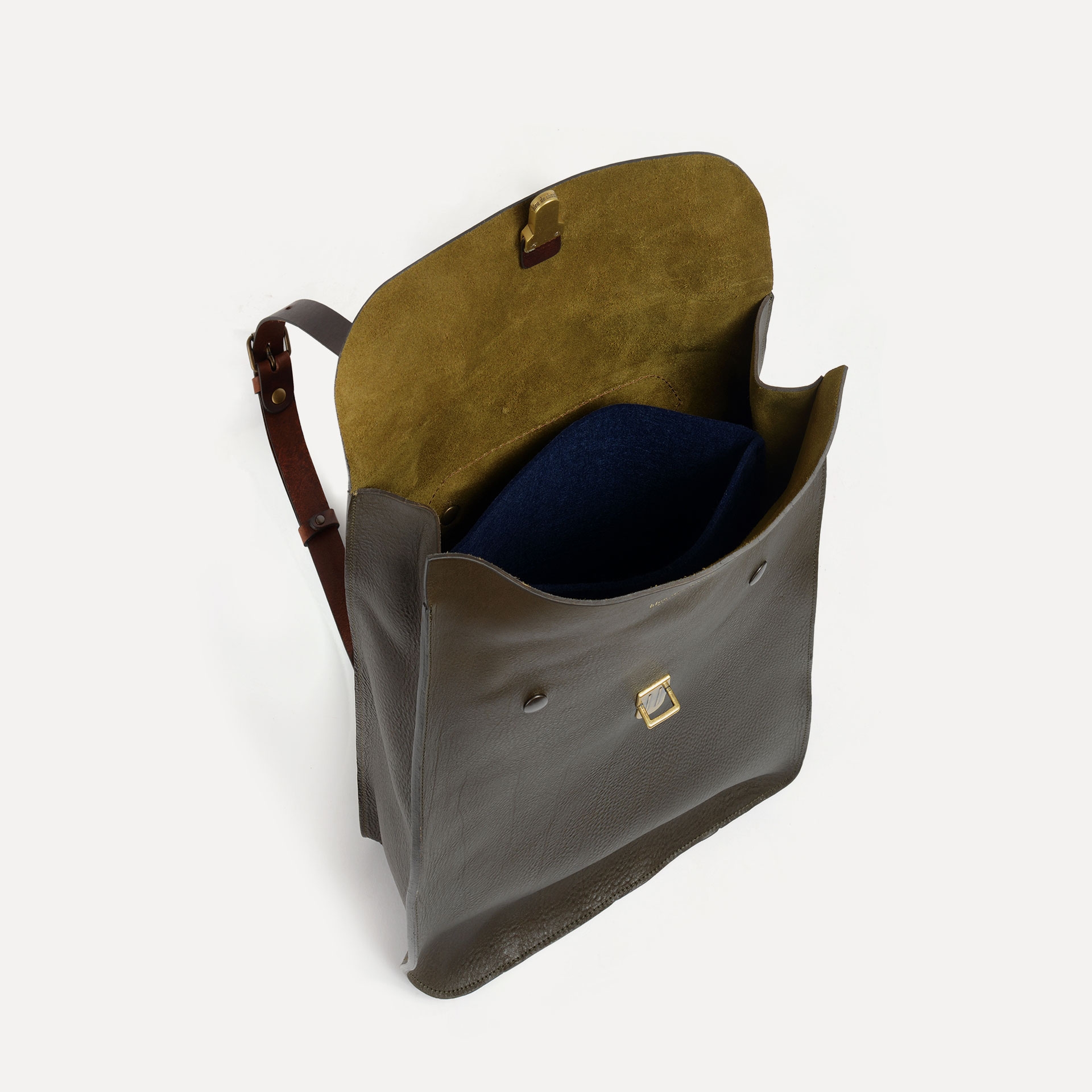 Puncho leather backpack - Khaki / E Pure (image n°4)