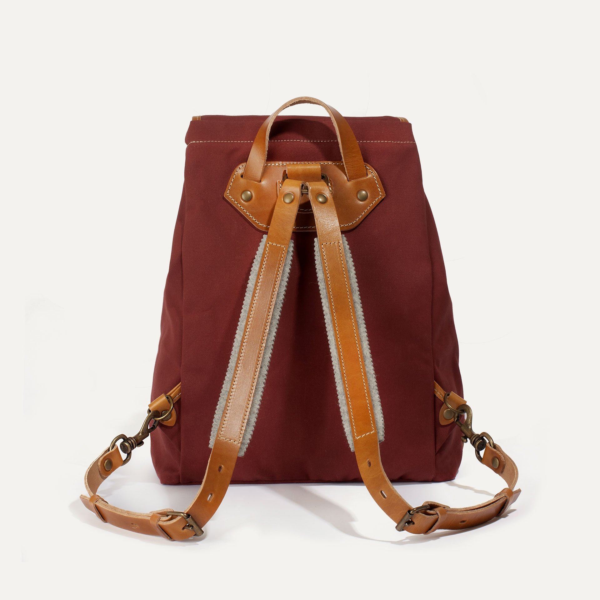 Camp backpack - Cardinal red (image n°3)