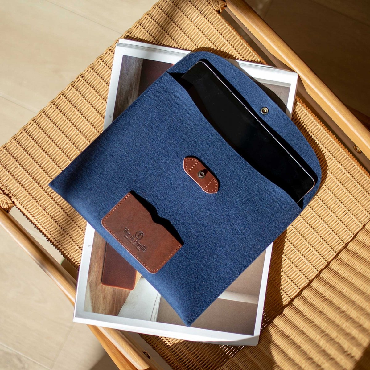 Miky iPad sleeve - Blue Felt (image n°5)