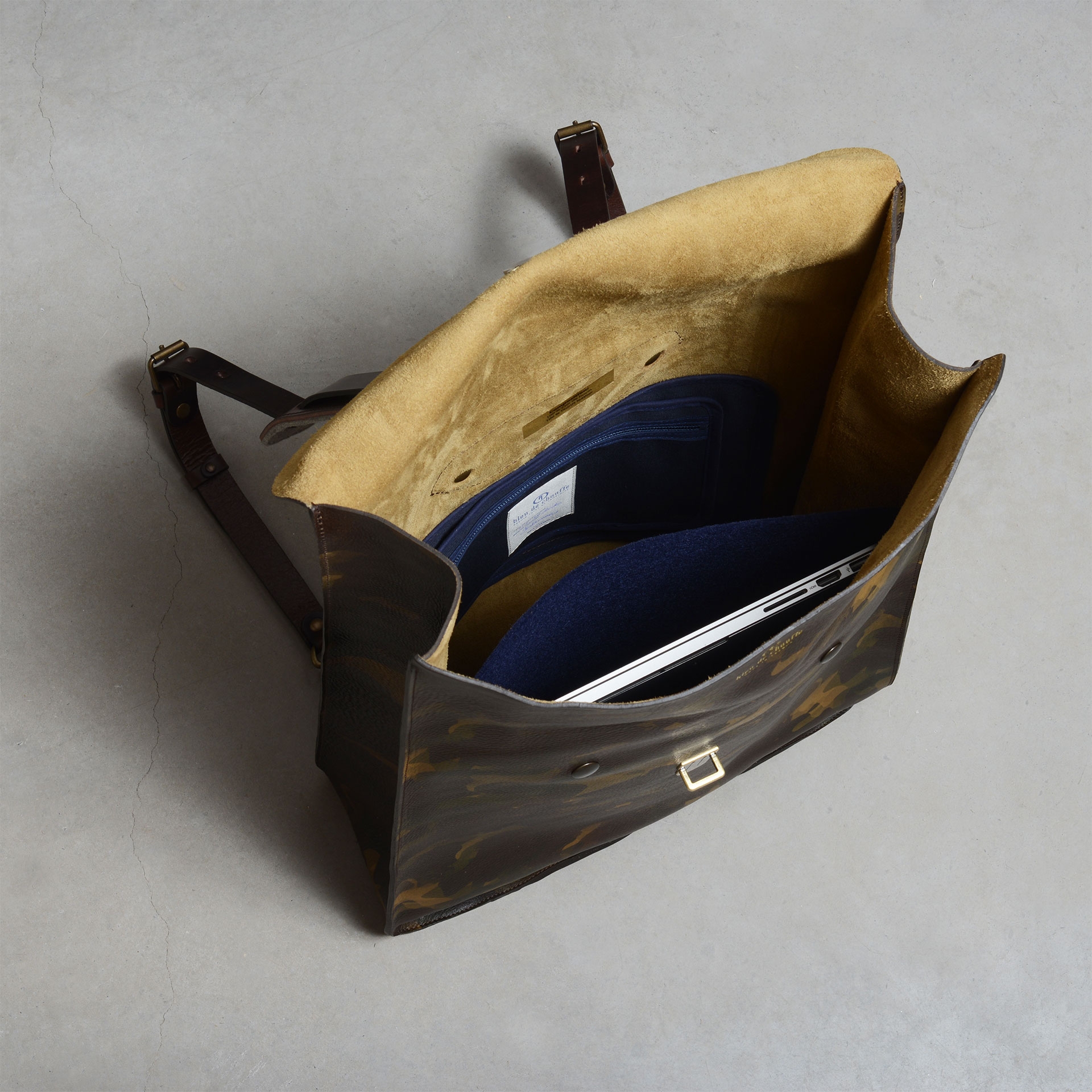 Arlo leather backpack - Camo / E Pure (image n°4)