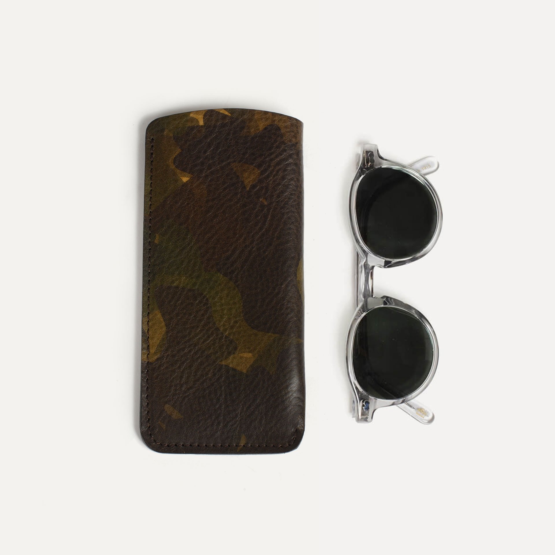 louis vuitton glasses case