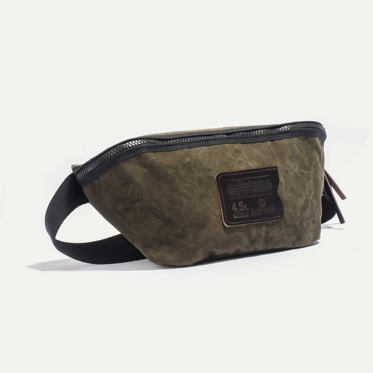 Sac banane Beat 4,5L - Kaki Foncé / Stonewashed (image n°1)