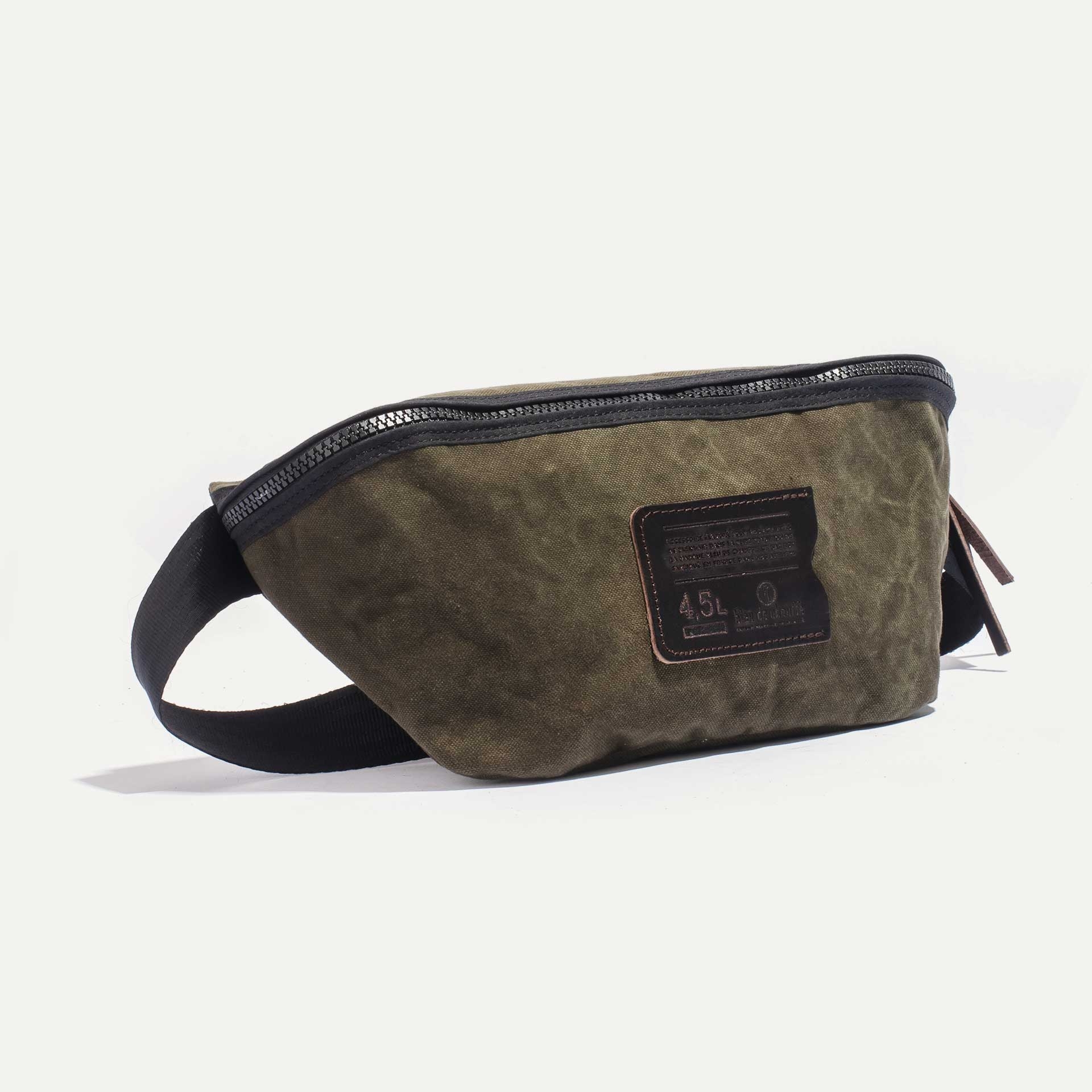 Sac banane Beat 4,5L - Kaki Foncé / Stonewashed (image n°1)