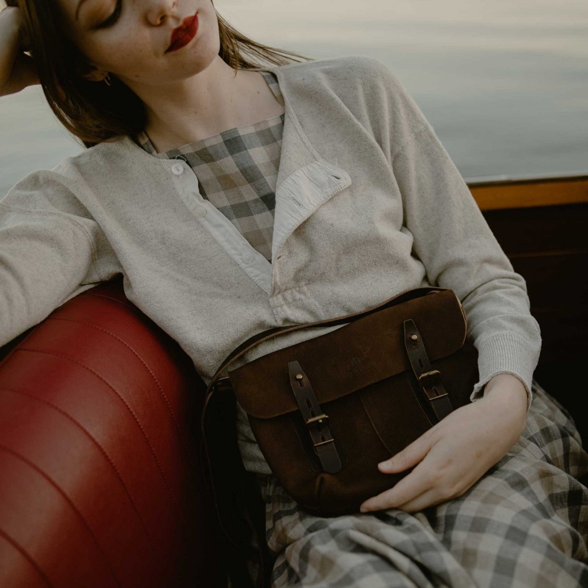 Umhängetasche Louis - Bernsteinbraun (image n°8)