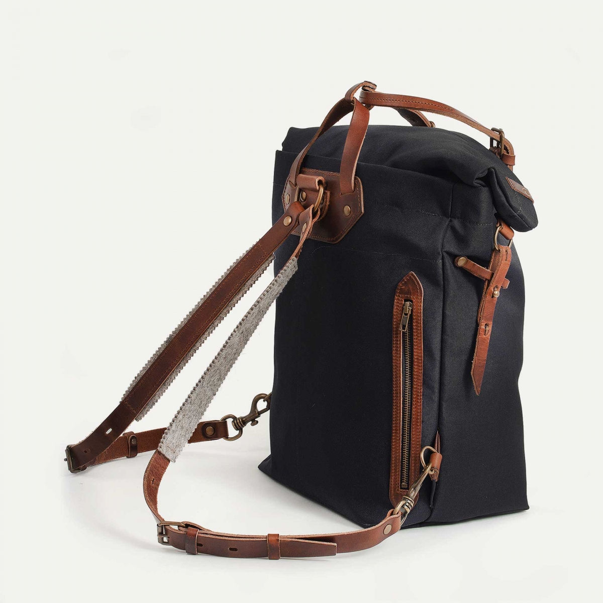 30L Woody backpack - Black/Pain Brule (image n°2)