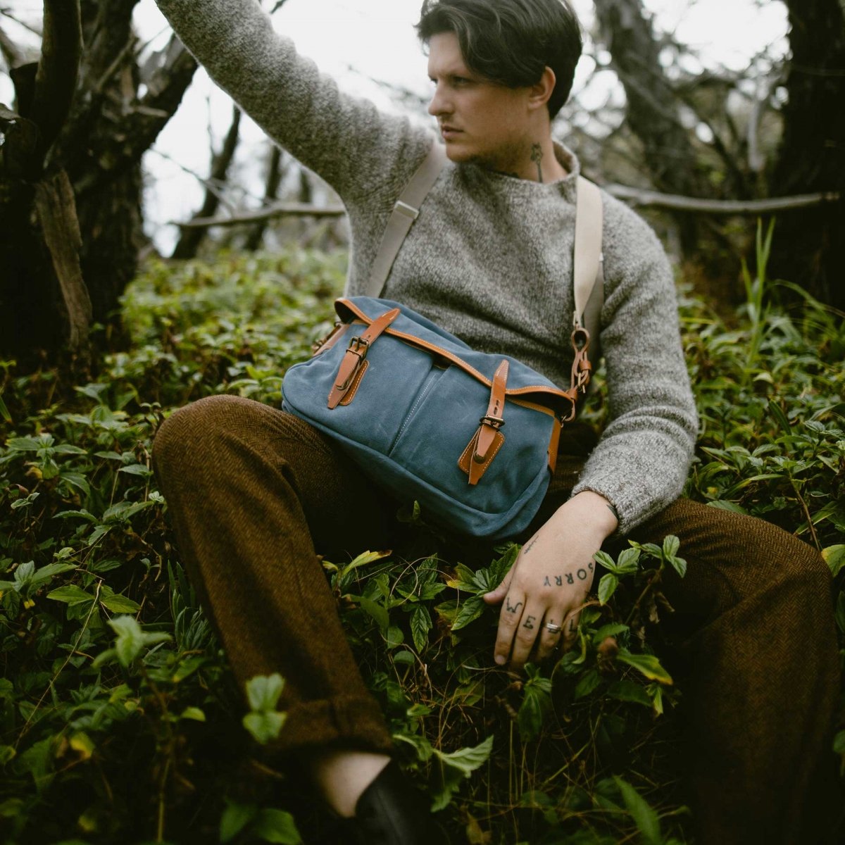 Musette du Pêcheur M / Cuir Velours - Jeans (image n°5)