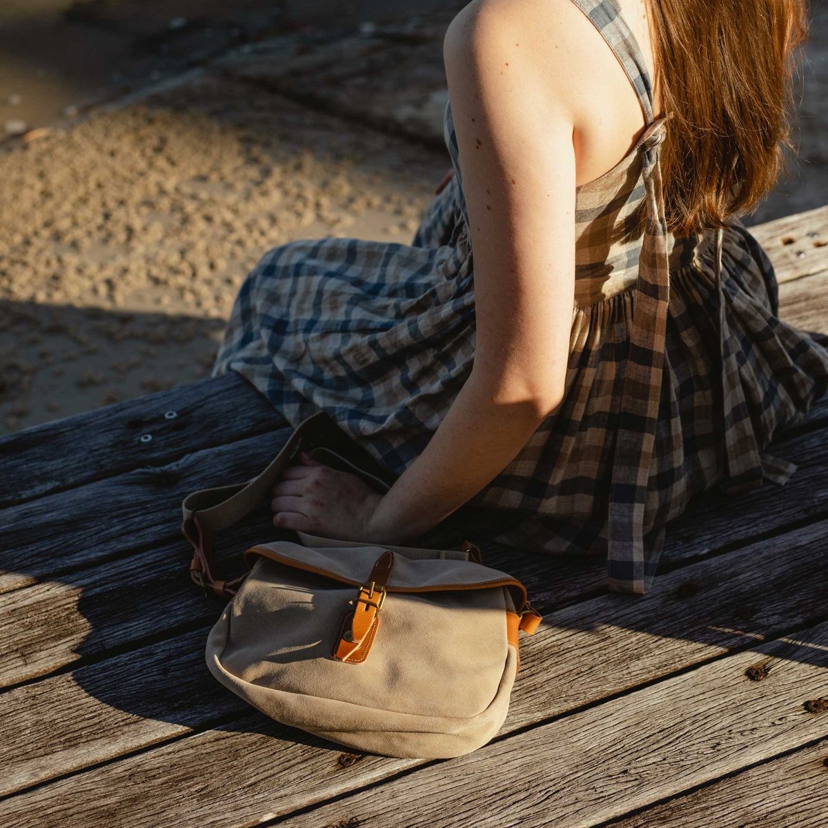 Musette du Pêcheur XS / Cuir Velours - Tabac (image n°7)