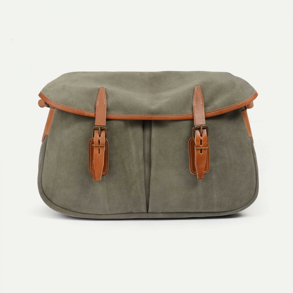 Fisherman's Musette M / Suede - Sage green (image n°1)