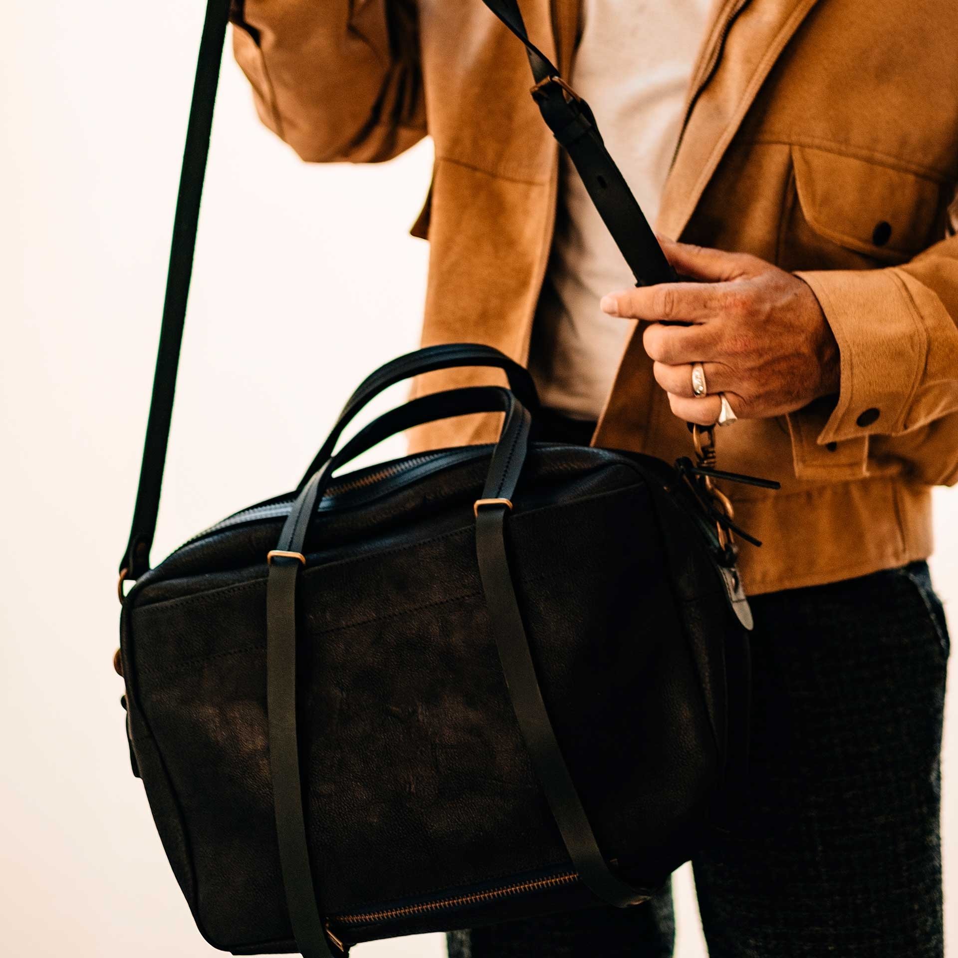 Report Business bag - Charcoal black / Waxed Leather (image n°6)