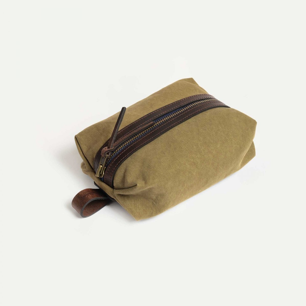 ZAZOU toiletry case - Khaki US Stonewashed (image n°1)