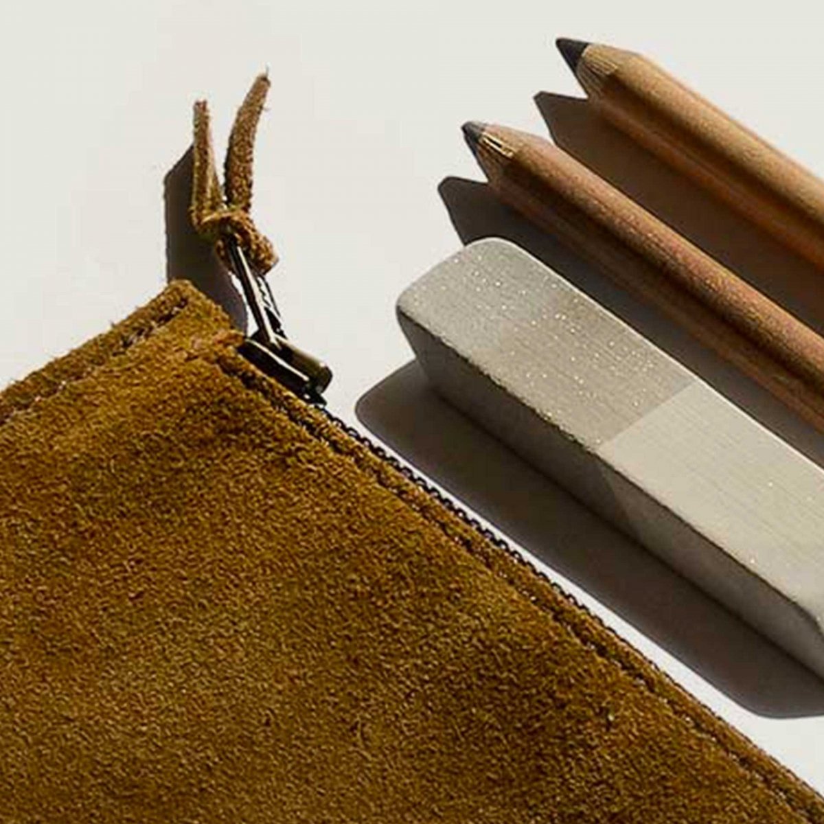 Pochette COSMO S / Cuir Velours - Marron Noisette (image n°4)