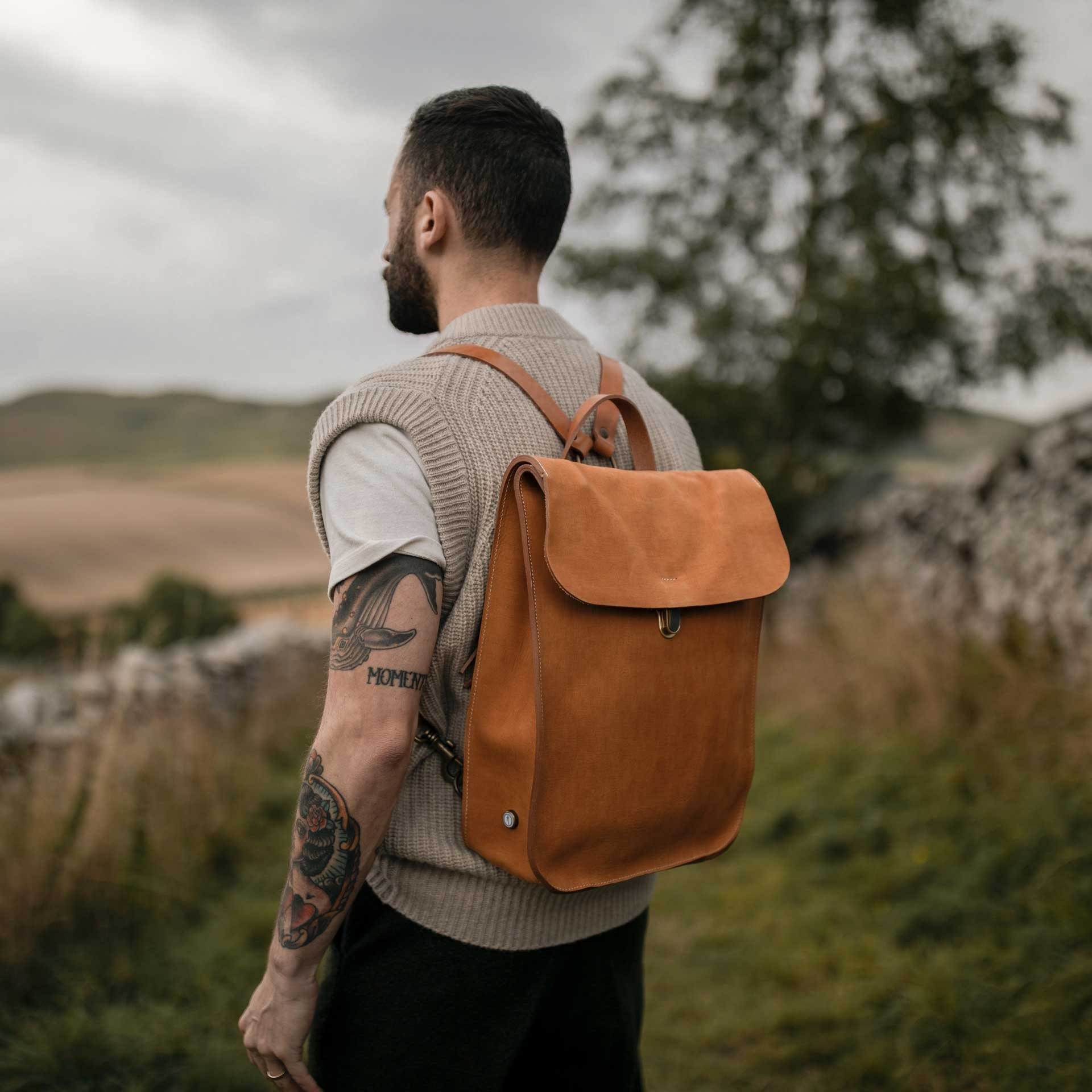 Puncho leather backpack WAX - Honey / Waxed Leather (image n°5)