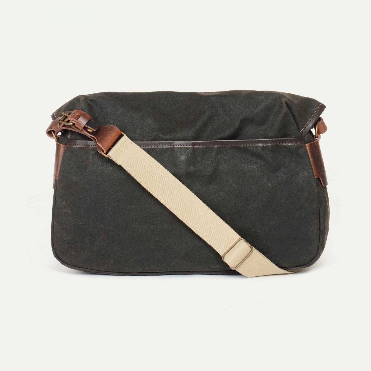 Fisherman's Musette M - Khaki waxed (image n°3)