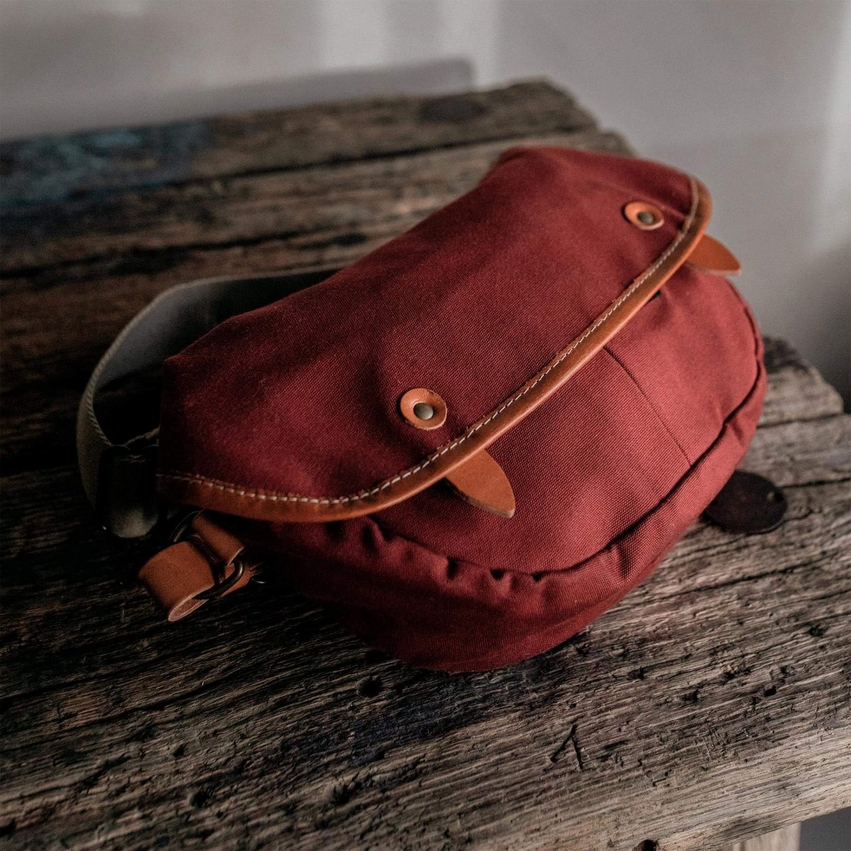 2L Forlan Belt bag - Cardinal red (image n°7)