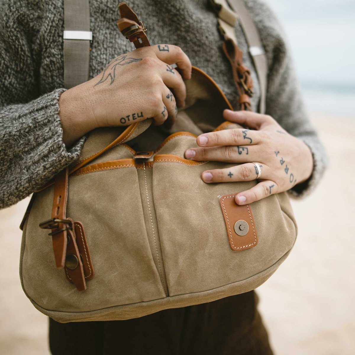 Musette du Pêcheur S / Cuir Velours - Tilleul (image n°4)