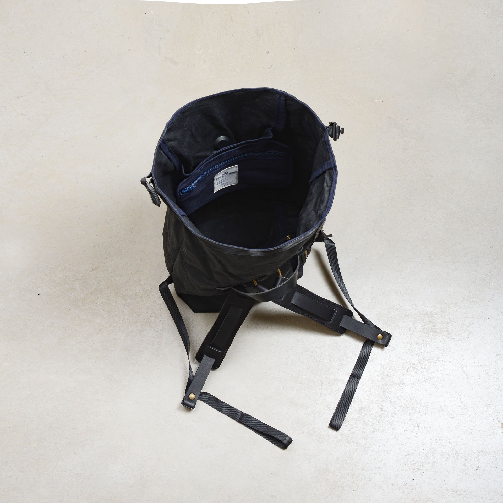 Sac à dos Météore - Noir waxé (image n°4)
