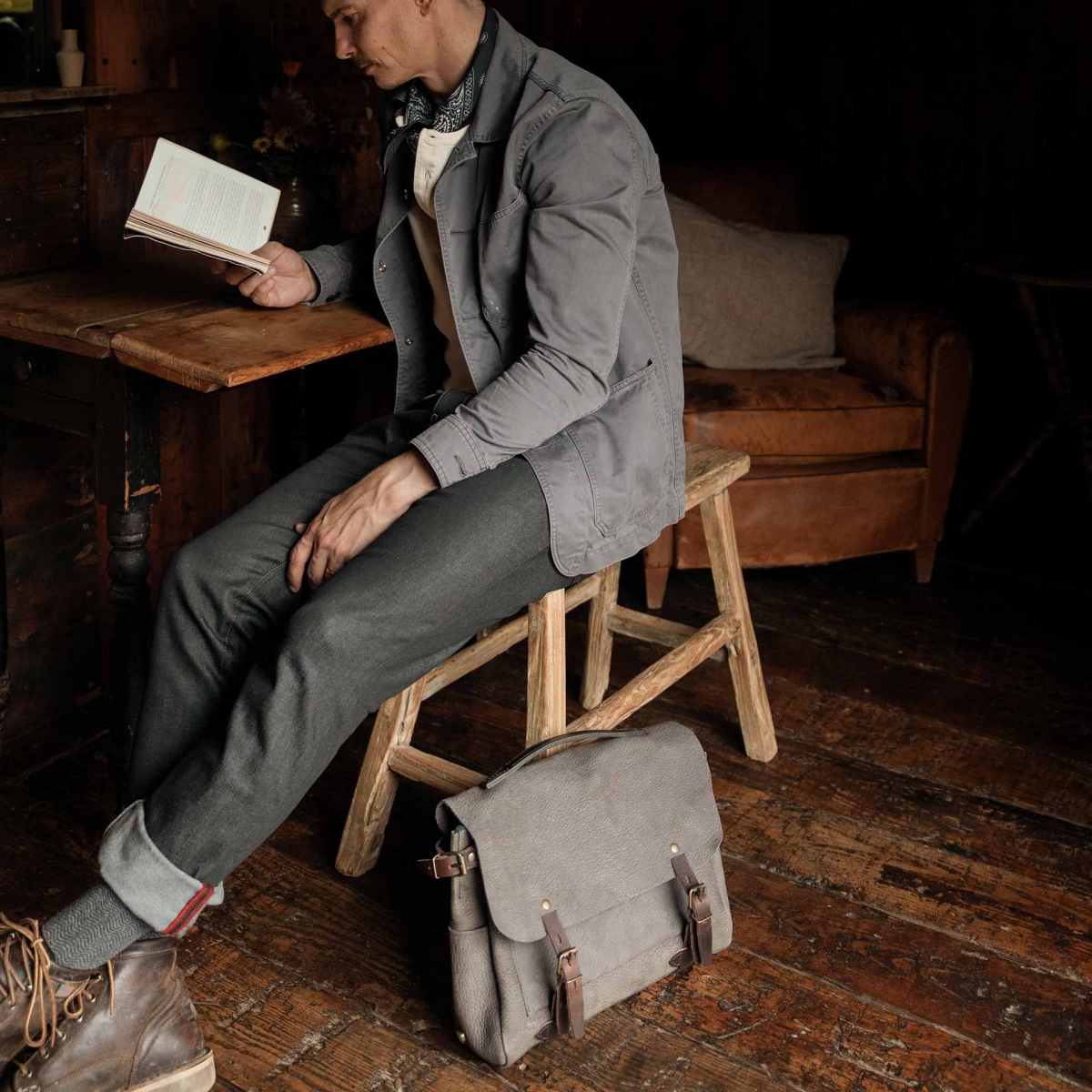 Postman bag Éclair M - Soft Khaki Brown (image n°5)