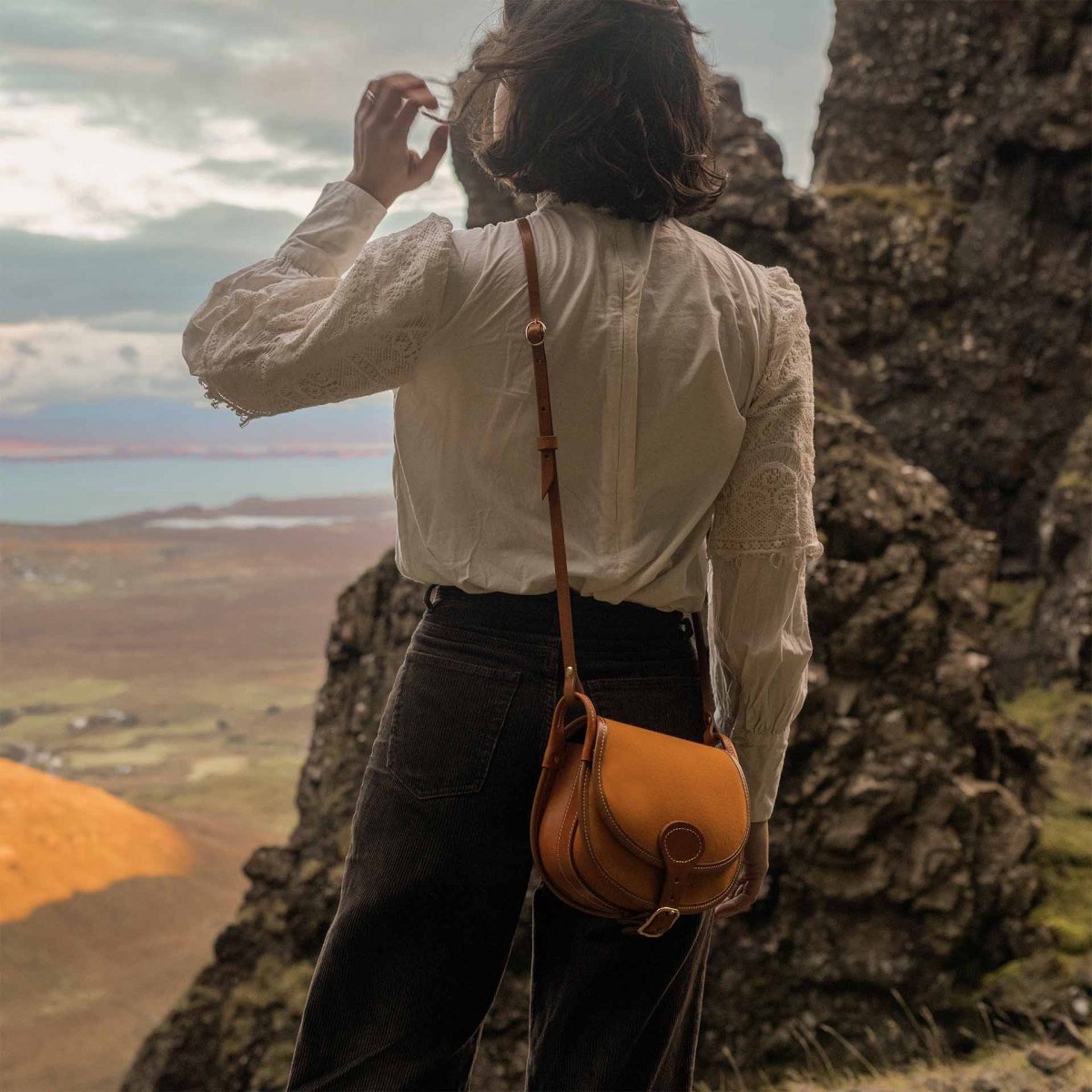 Jagdtasche Diane M - Gelber Ocker / Canvas und Leder (image n°7)