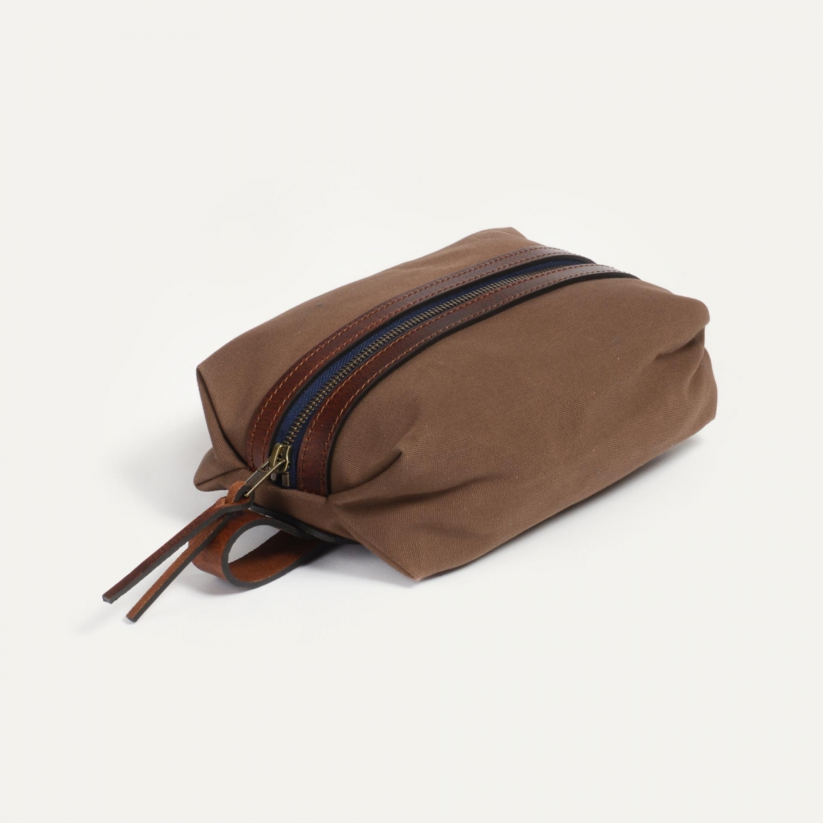 Trousse de toilette ZAZOU - Noisette (image n°1)