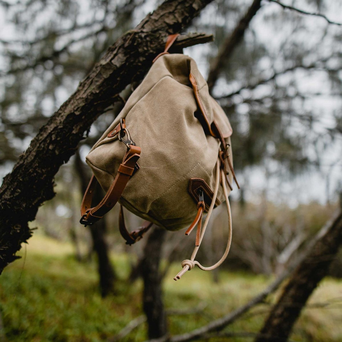 Sac à dos Camp S / Cuir Velours - Amande (image n°7)