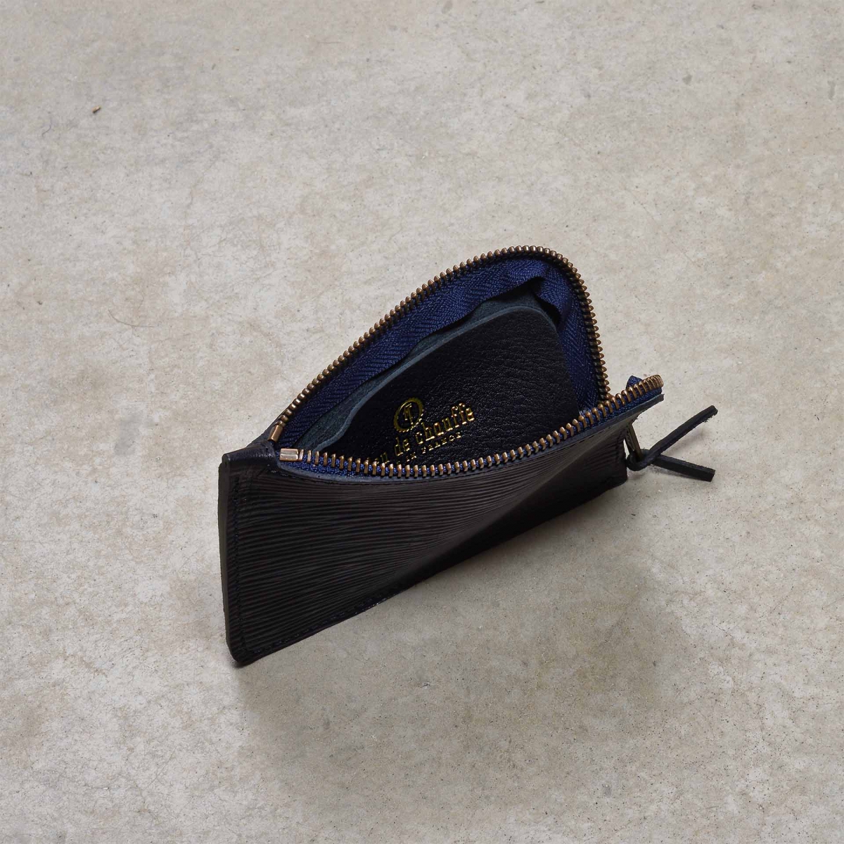 Pognon zippered purse  / L - black cork leather (image n°3)