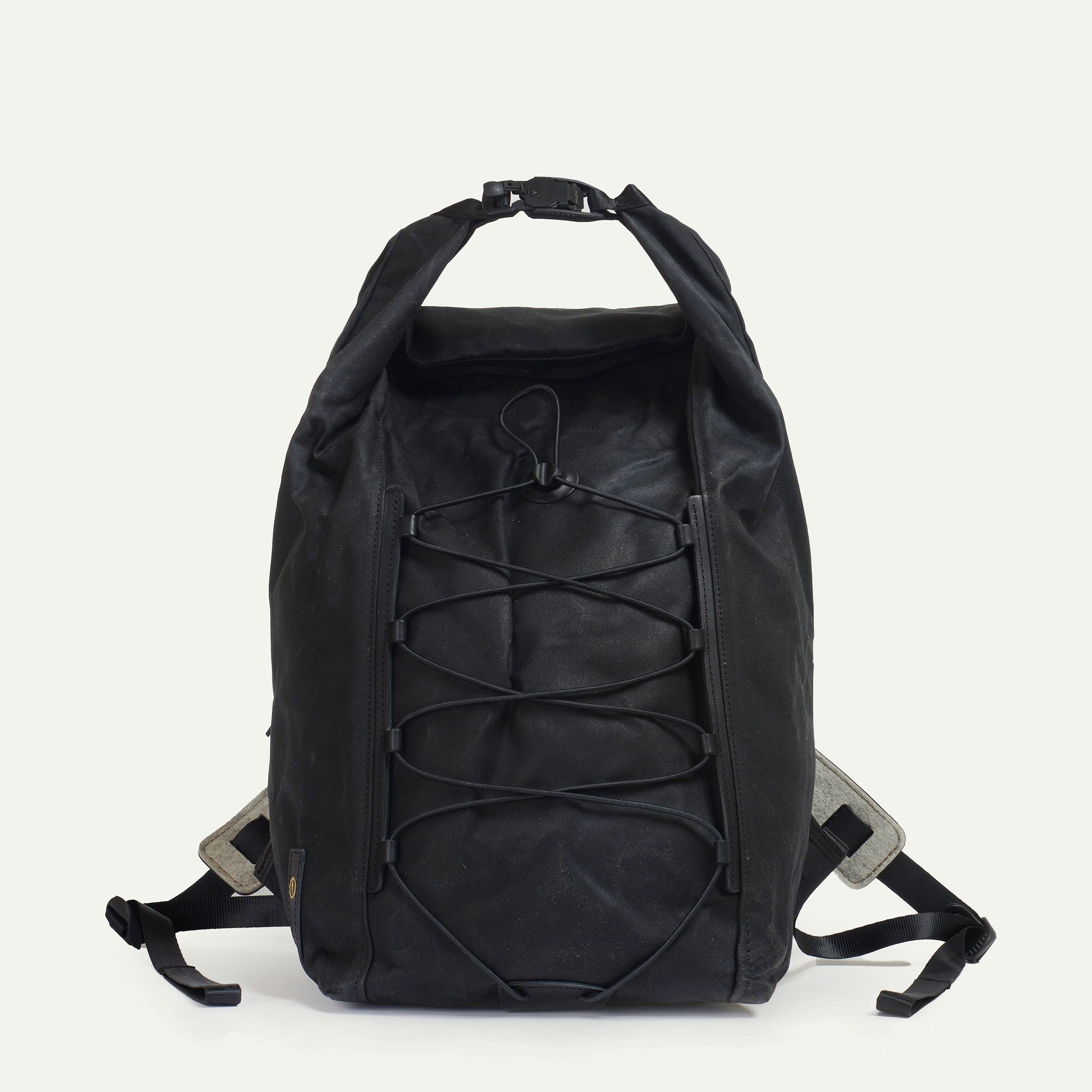 Sac à dos Météore - Noir waxé (image n°1)