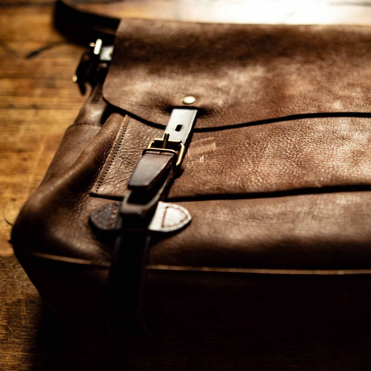 Postman bag Éclair S - Coffee / Waxed Stonewashed Leather (image n°7)