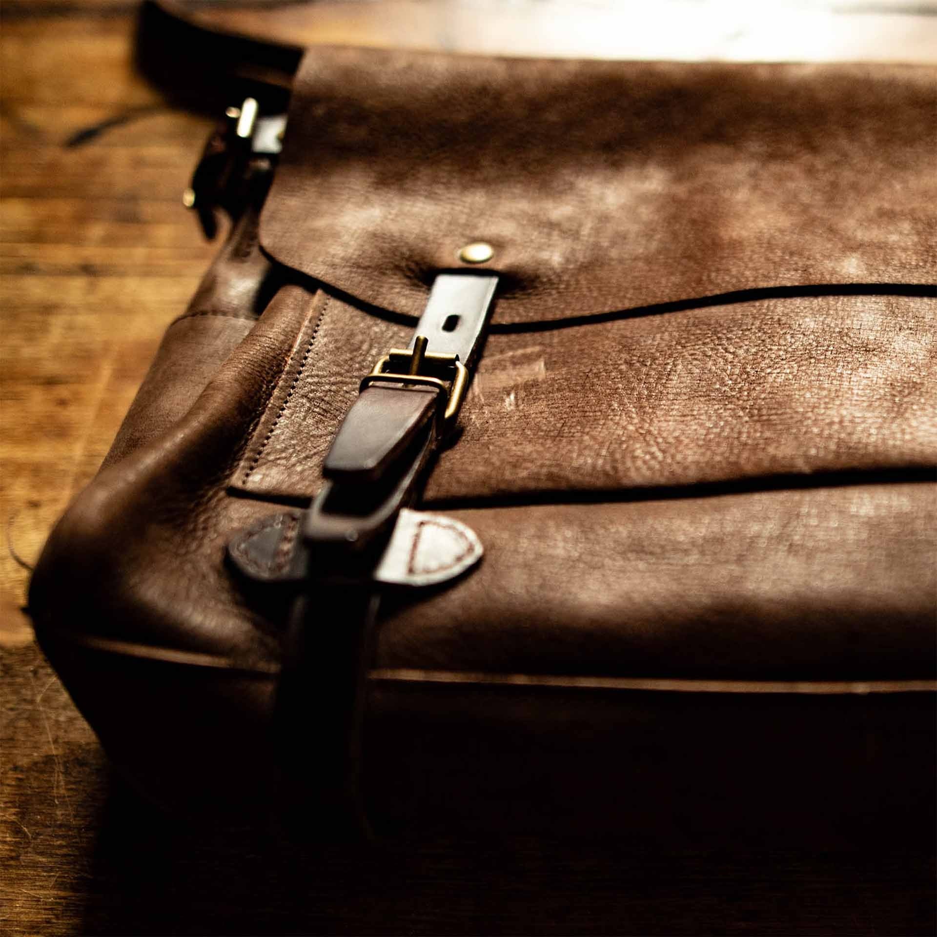 Postman bag Éclair S - Coffee / Waxed Stonewashed Leather (image n°7)