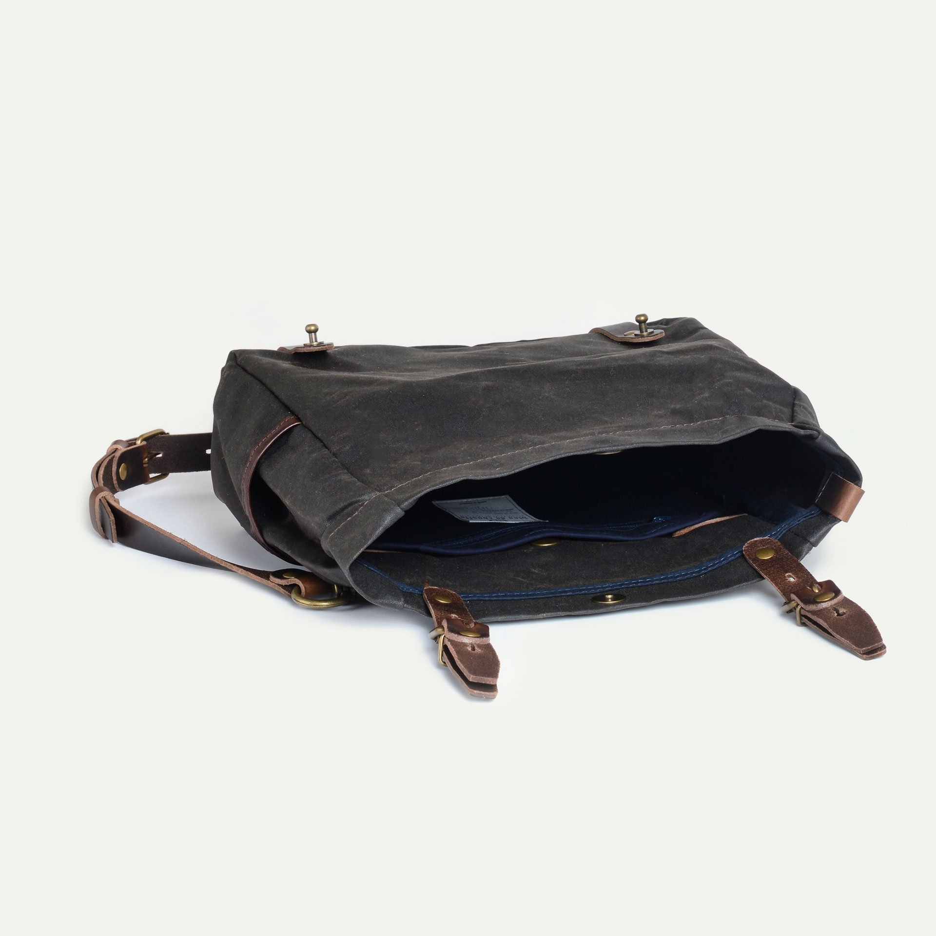Musette Gibus - Kaki waxé (image n°4)