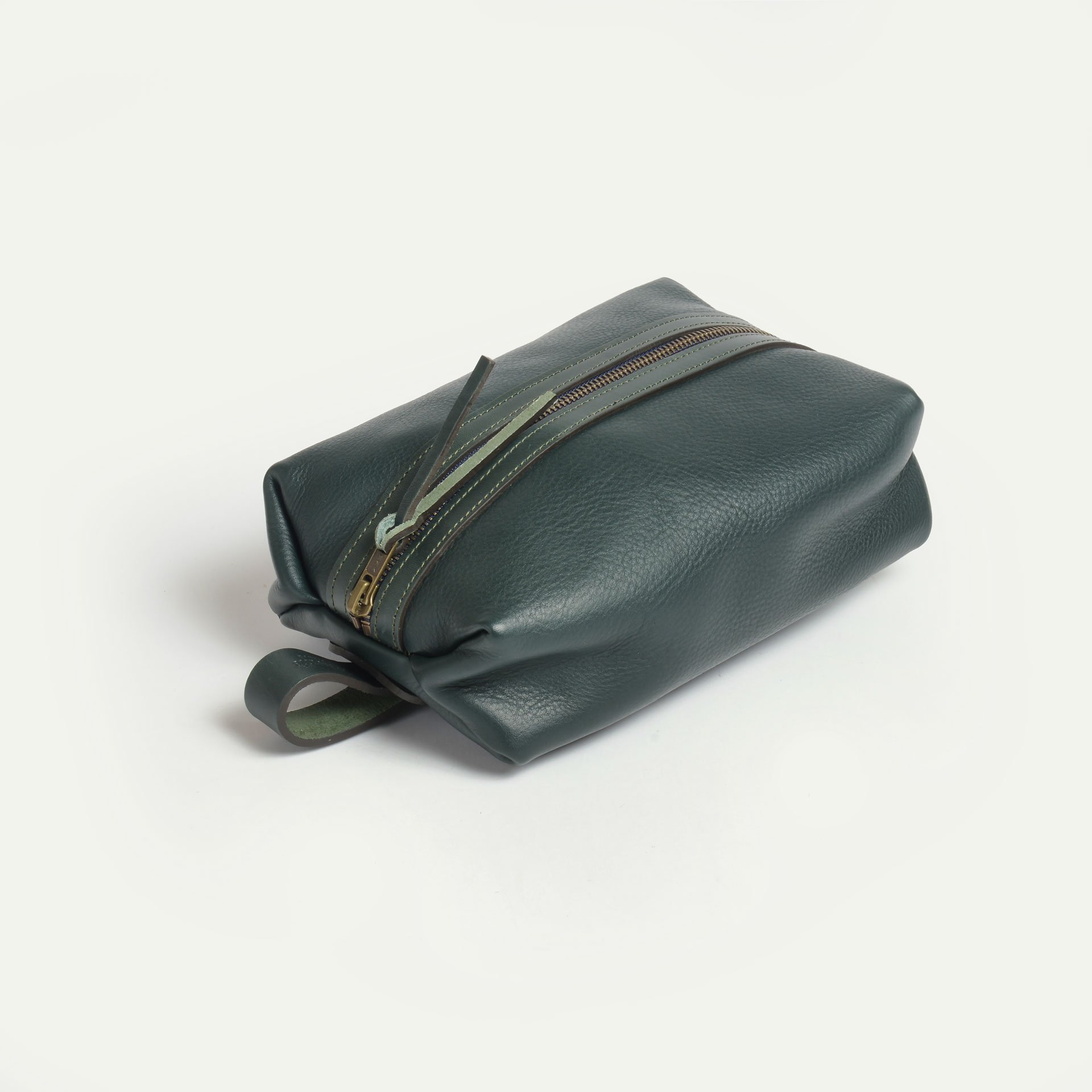 ZAZOU toiletry case - Green (image n°1)