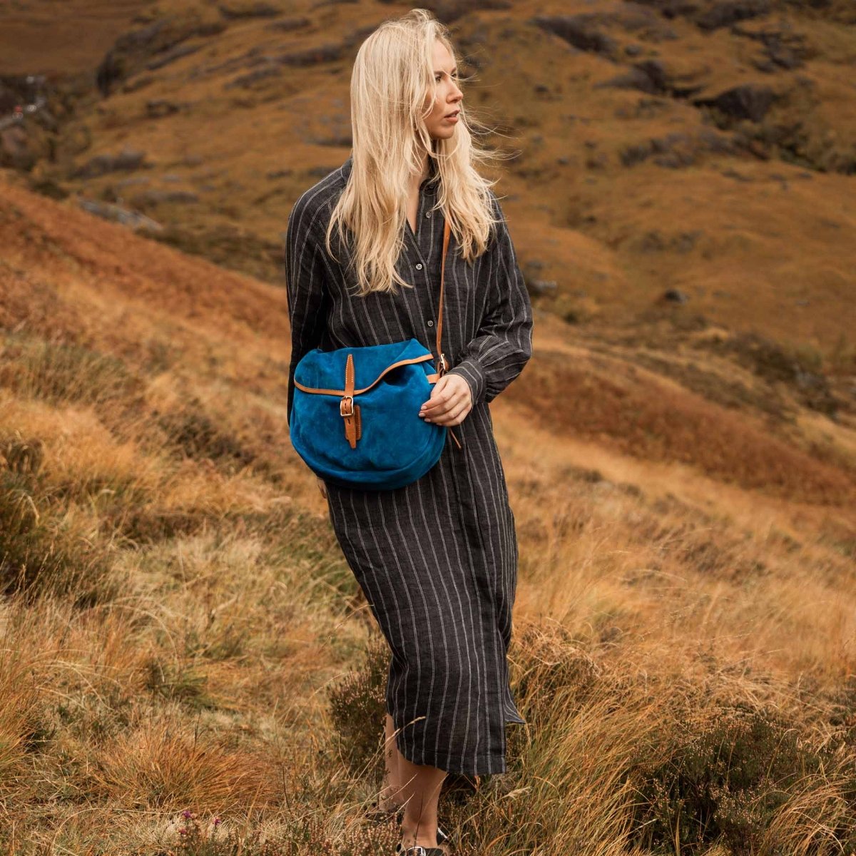 Margot half moon fisherman's bag - Absolut Blue (image n°9)