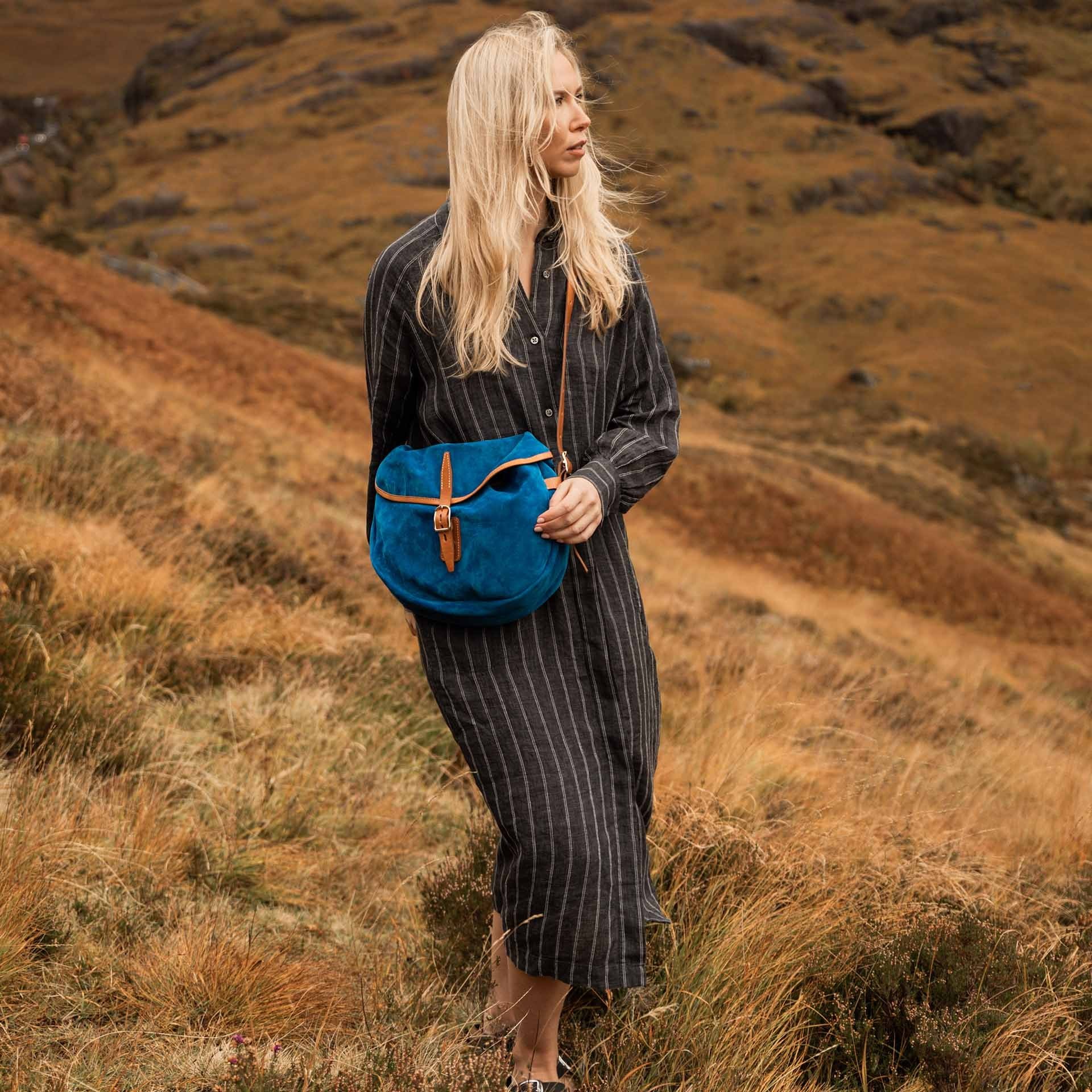 Margot half moon fisherman's bag - Absolut Blue (image n°9)