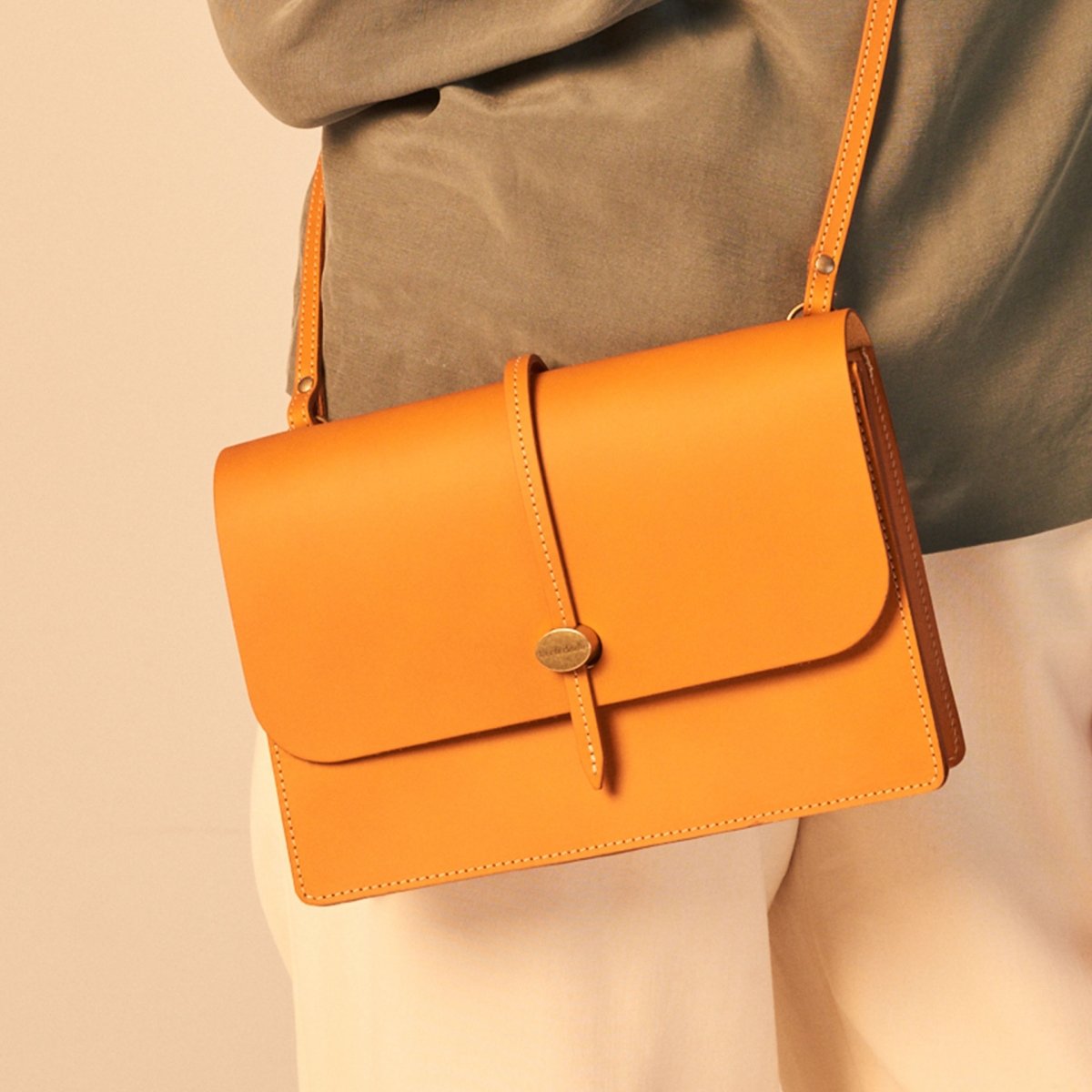 Jordi Clutch bag - Honey (image n°6)