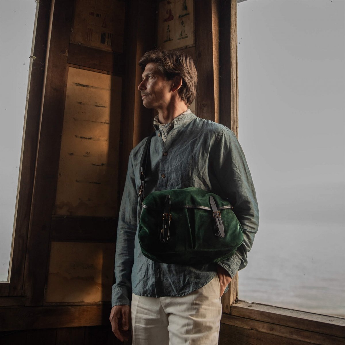 Musette du Pêcheur S / Cuir Velours - Vert foncé (image n°6)