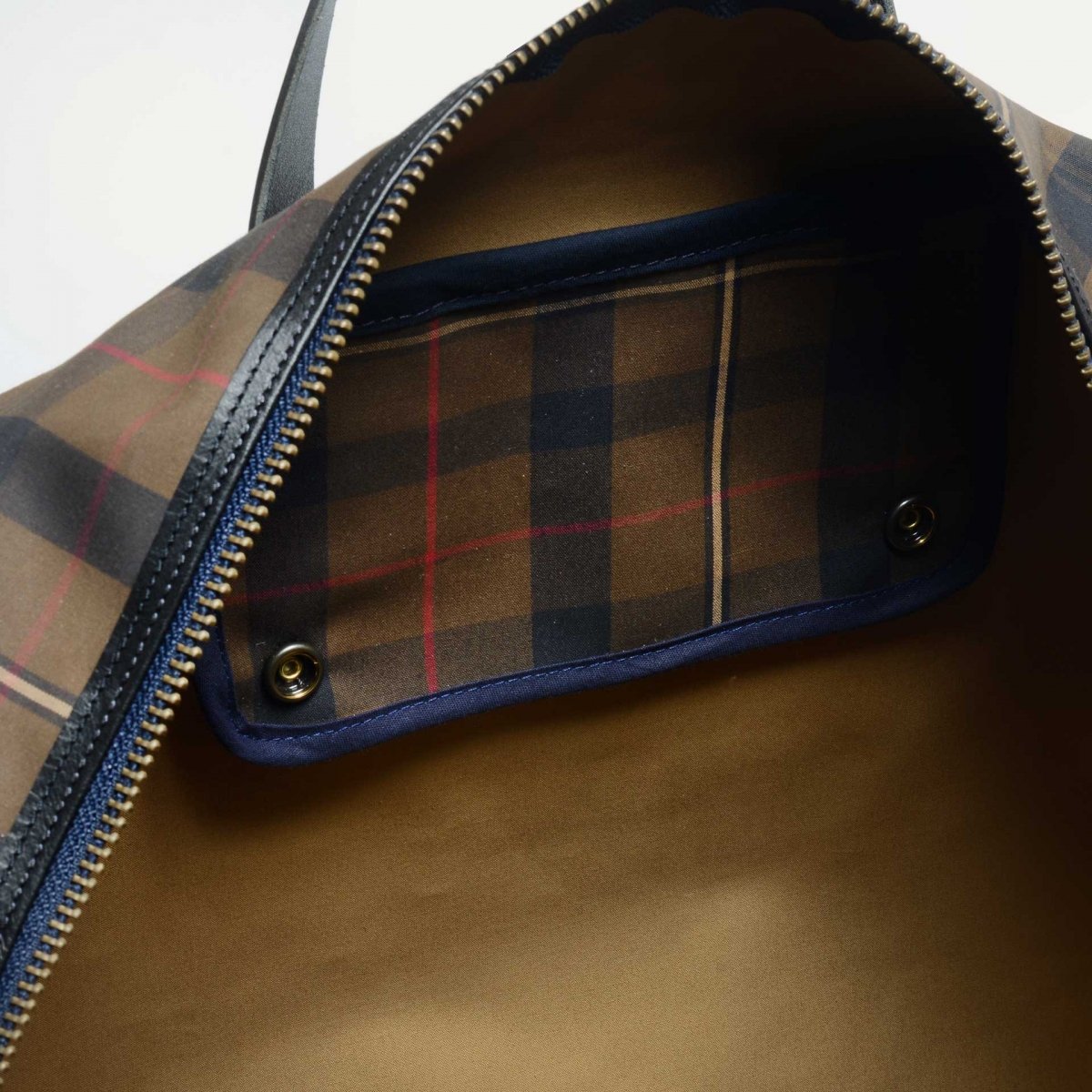 Missak Flieger Reisetasche  - Tartan Braun-Rot  (image n°8)