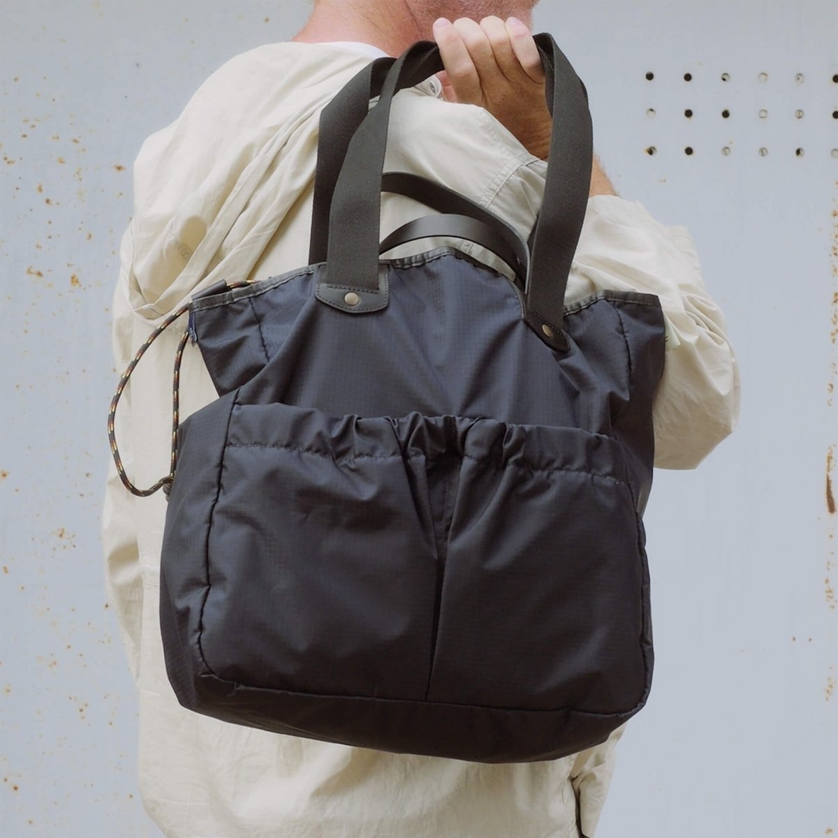 Paraglyde Tote Bag - Navy / Black  (image n°5)