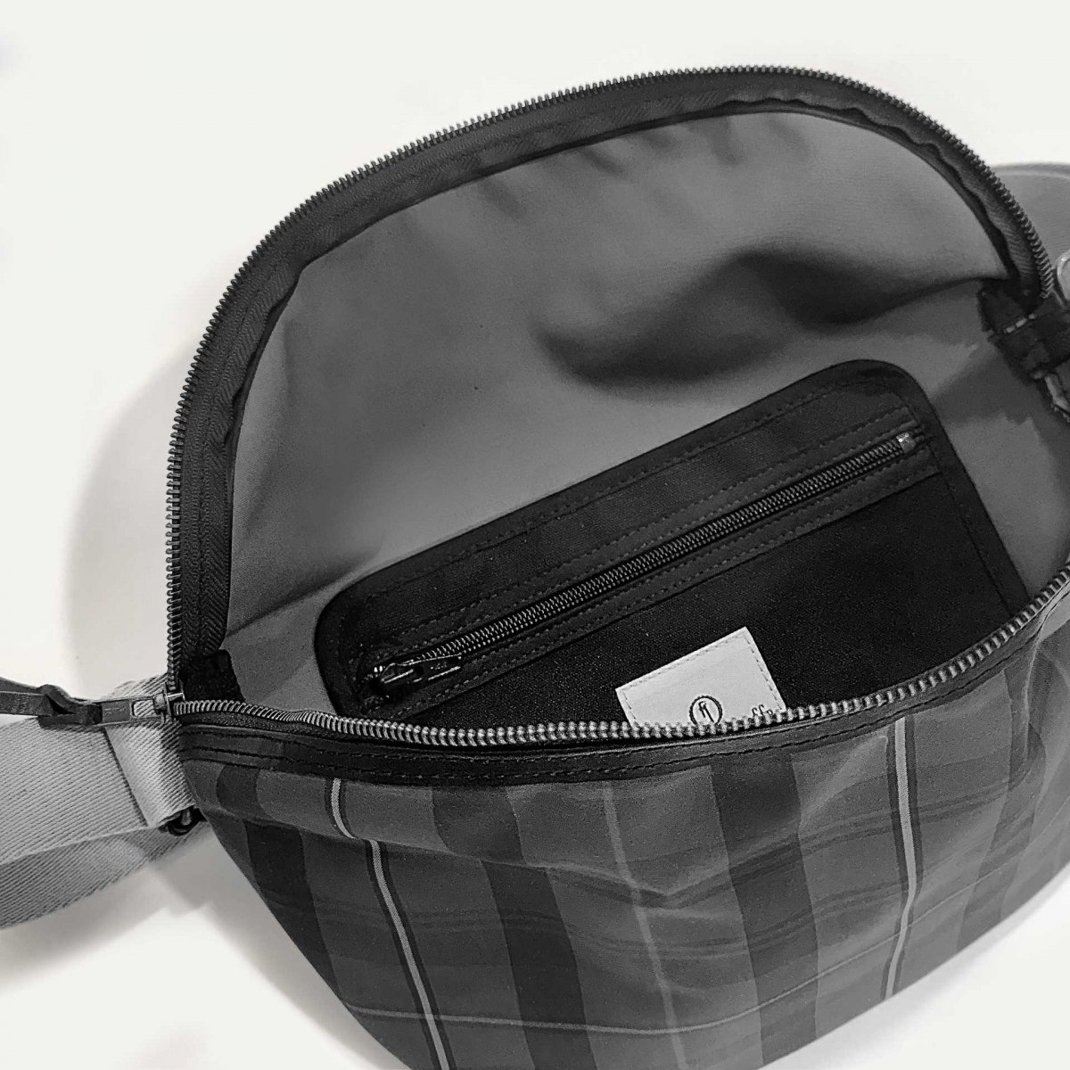 New Beat XL Belt bag - Blue tartan (image n°6)