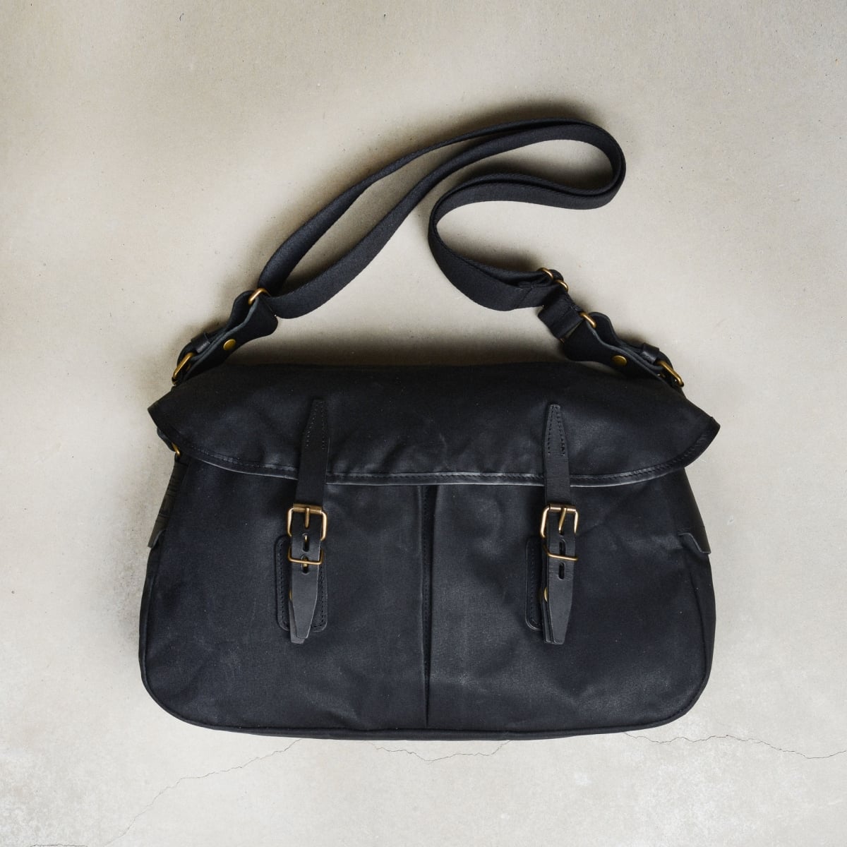 Fisherman's Musette M / Canvas - Black waxed (image n°4)
