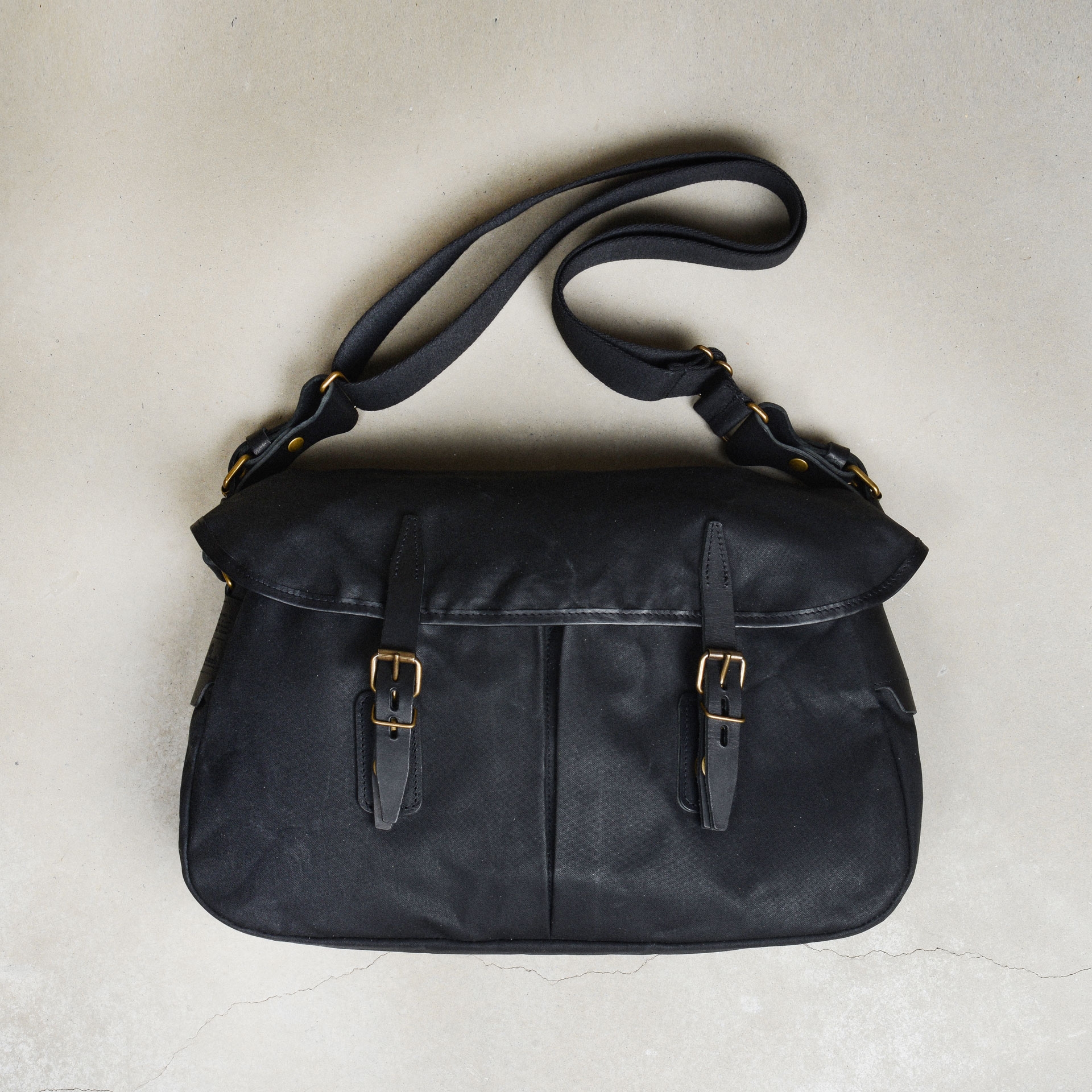 Fisherman's Musette M / Canvas - Black waxed (image n°4)