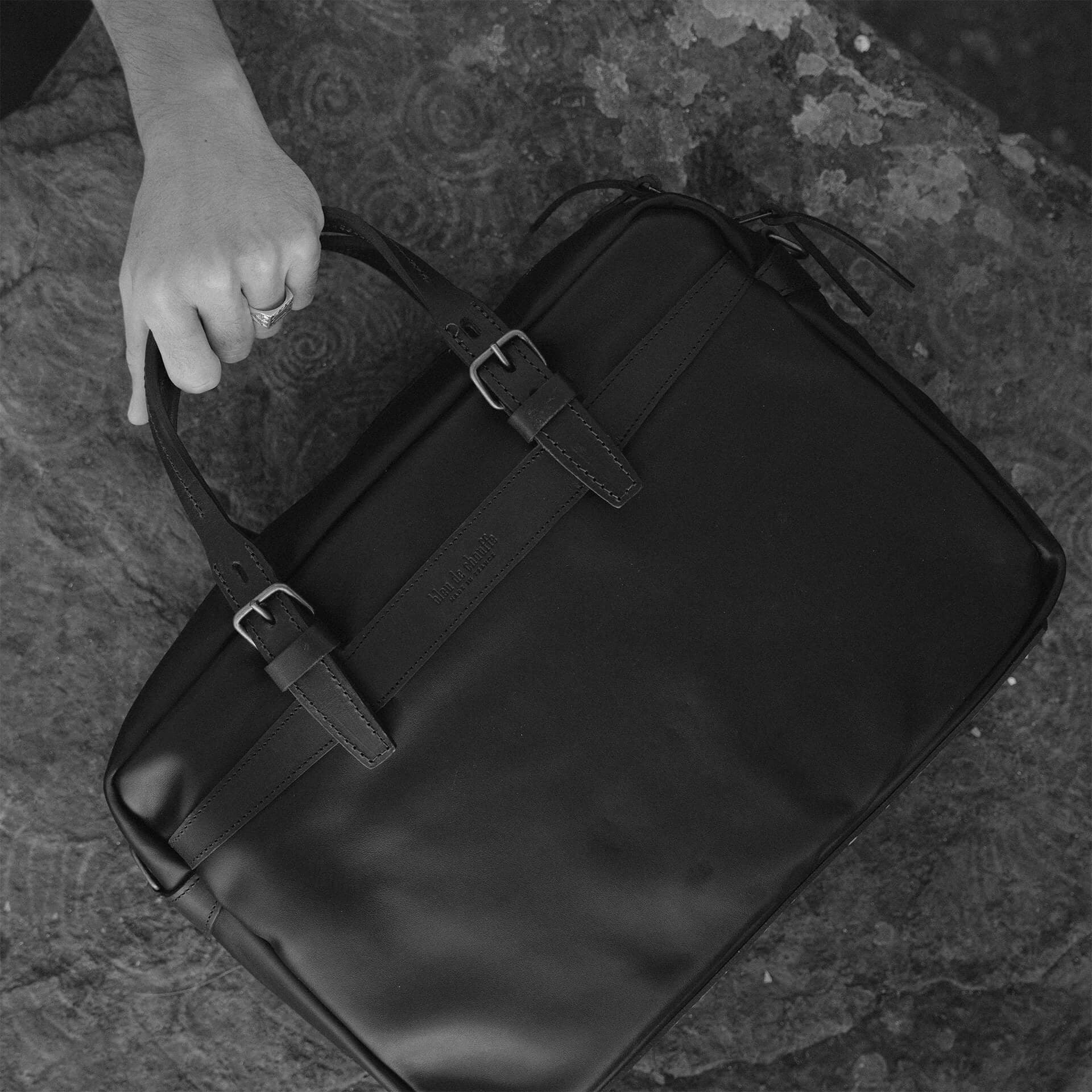 Ledger Liscio Business Bag - Black (image n°12)