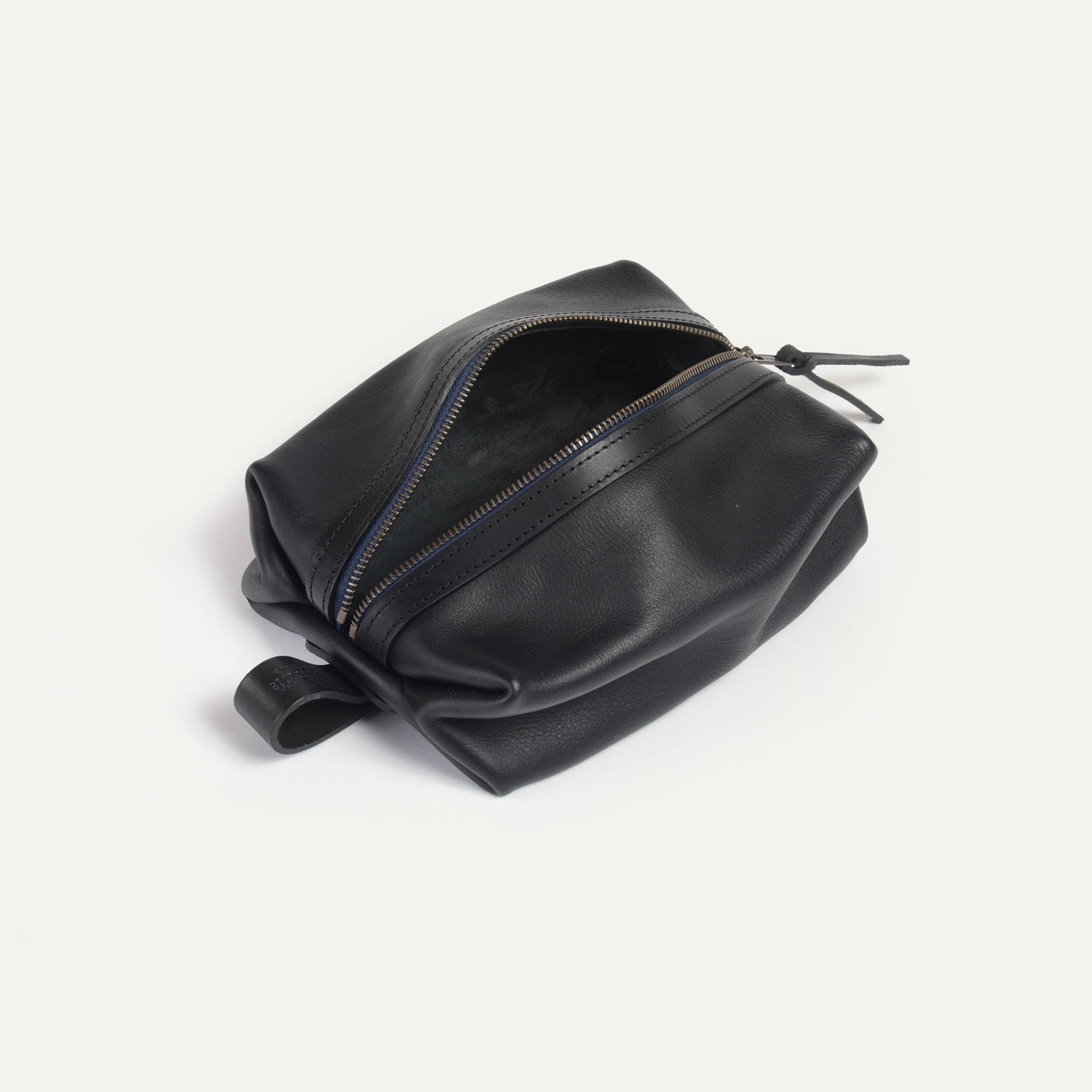 ZAZOU toiletry case - Black (image n°3)