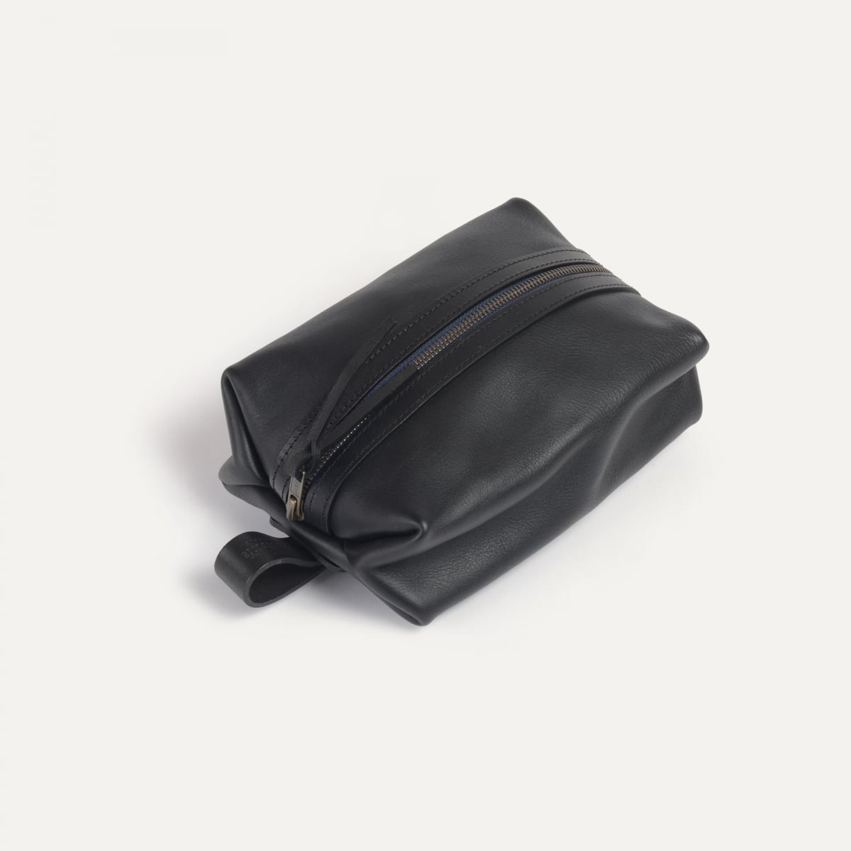 ZAZOU toiletry case - Black (image n°1)