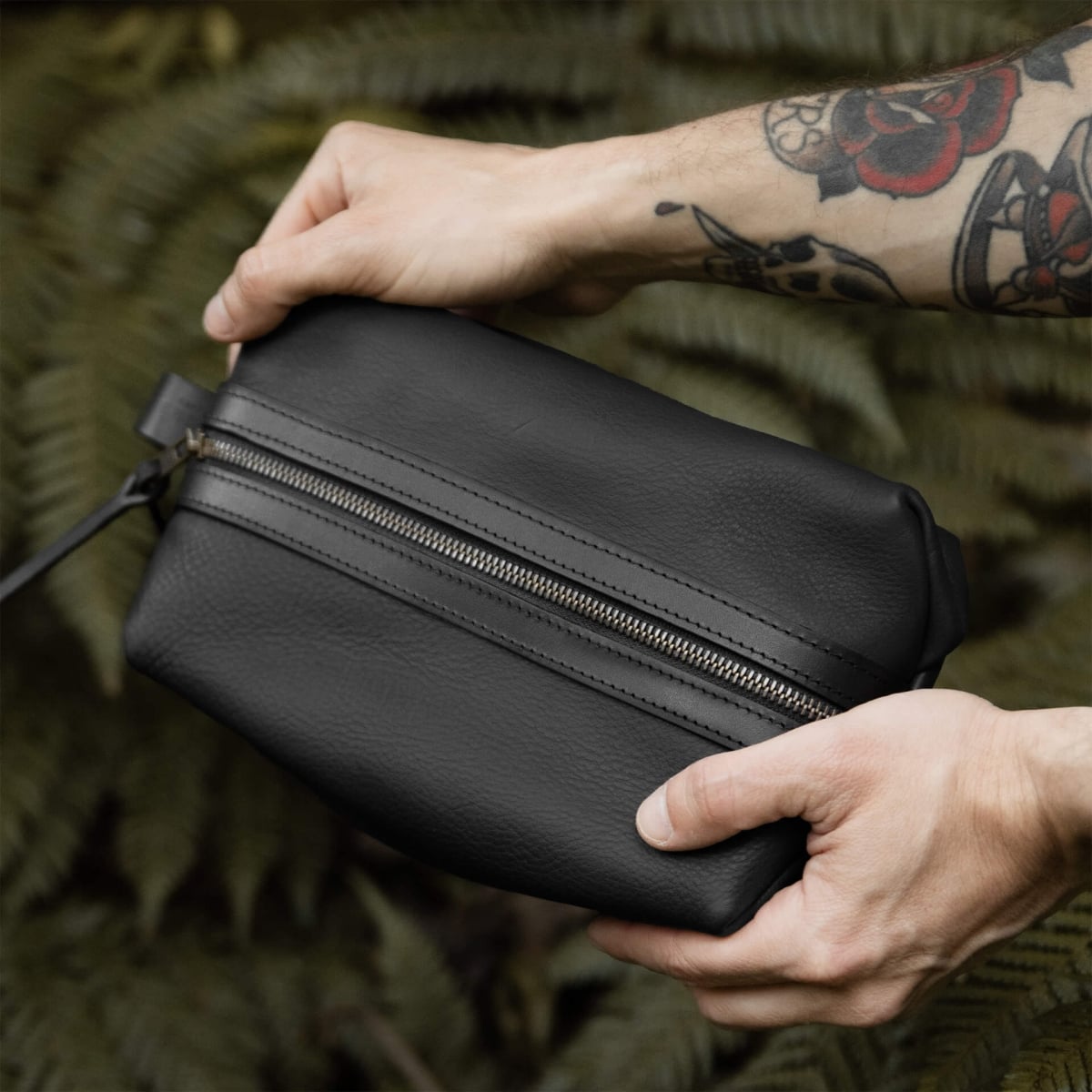 ZAZOU toiletry case - Black (image n°4)