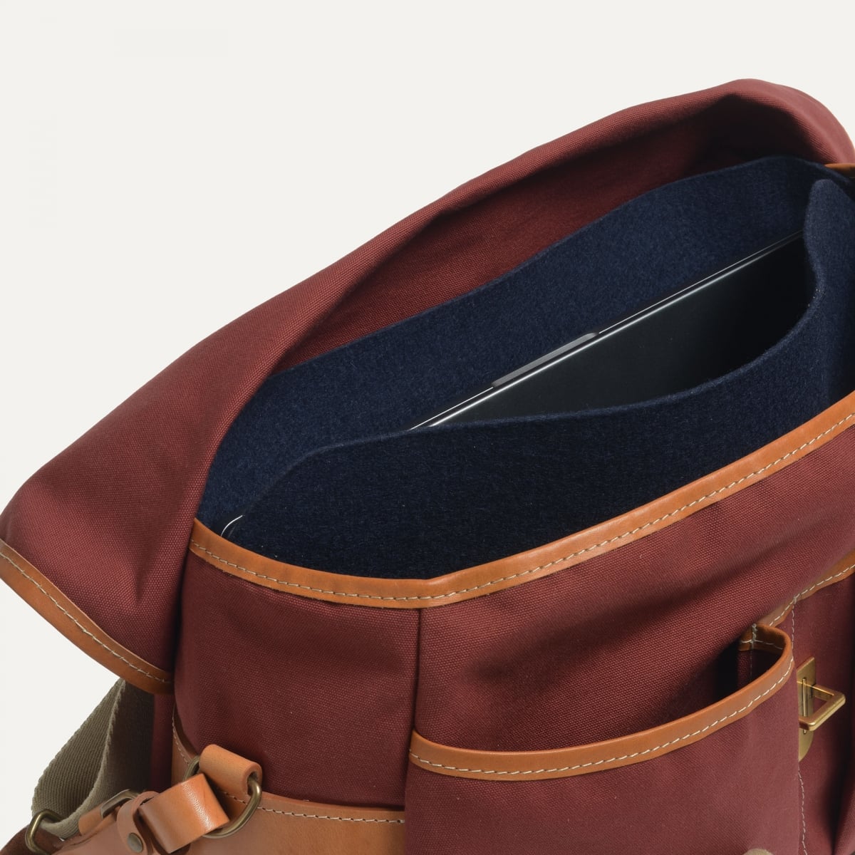 Musette Business bag - Cardinal Red (image n°6)