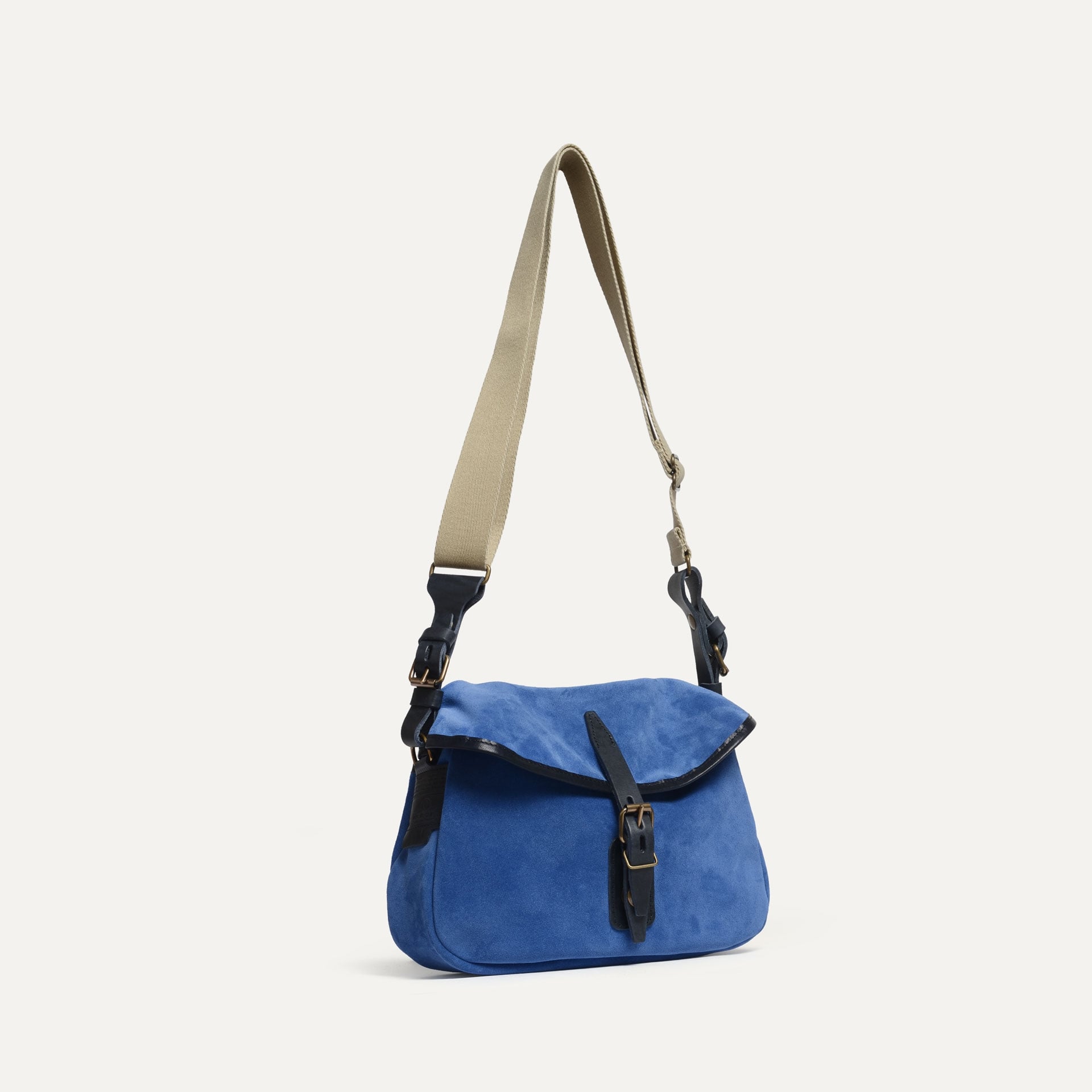 Musette du Pêcheur XS / Cuir Velours - Bleu Agate (image n°2)